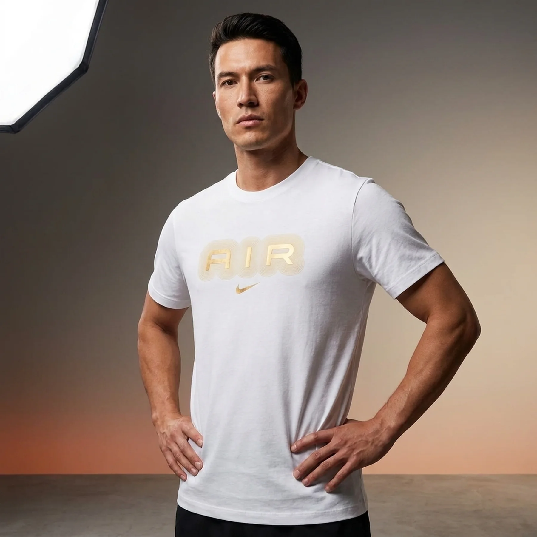 Футболка чоловіча Nike Air Graphic White (HM0185-102)
