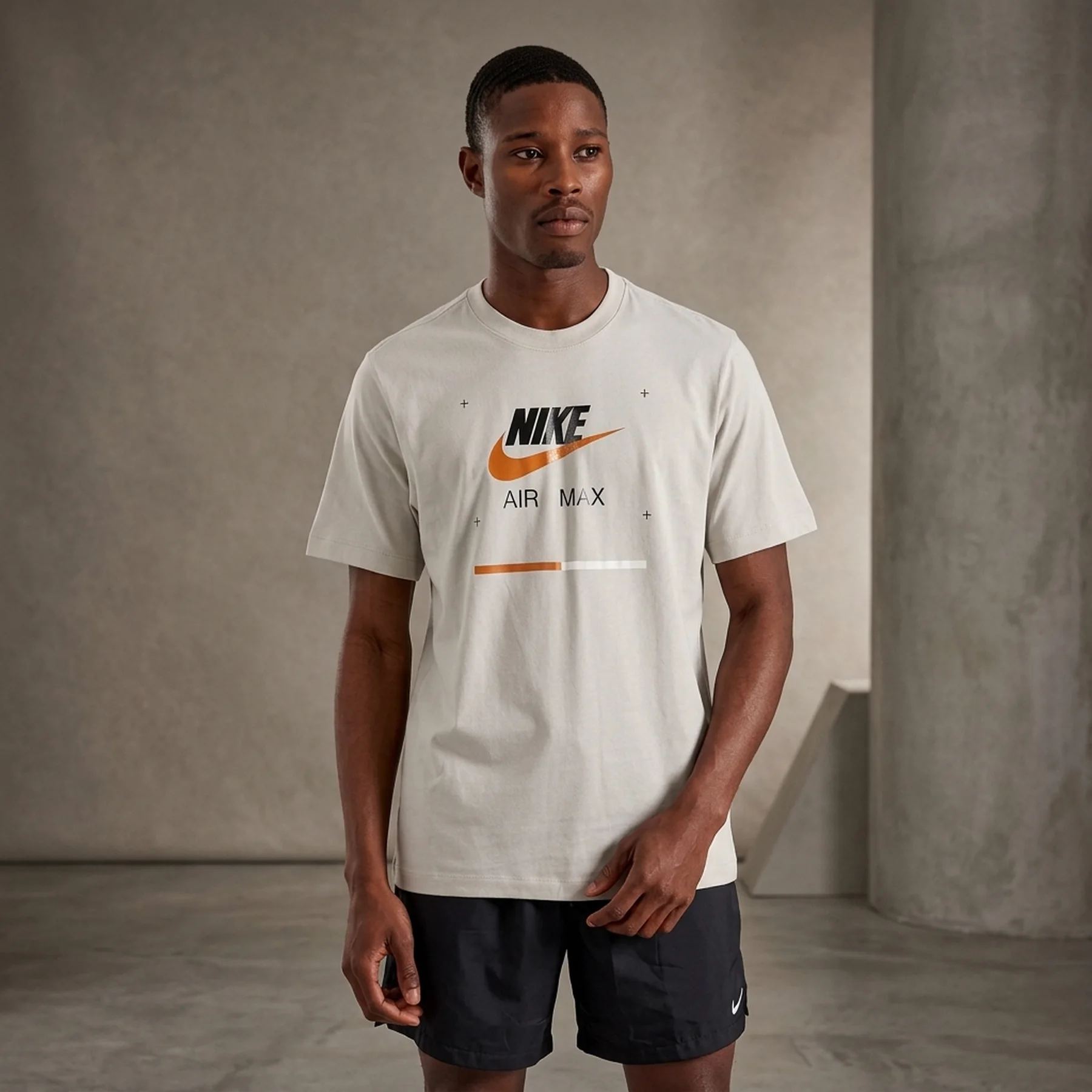 Футболка чоловіча Nike Air Max Tee Beige (FV3778-072)