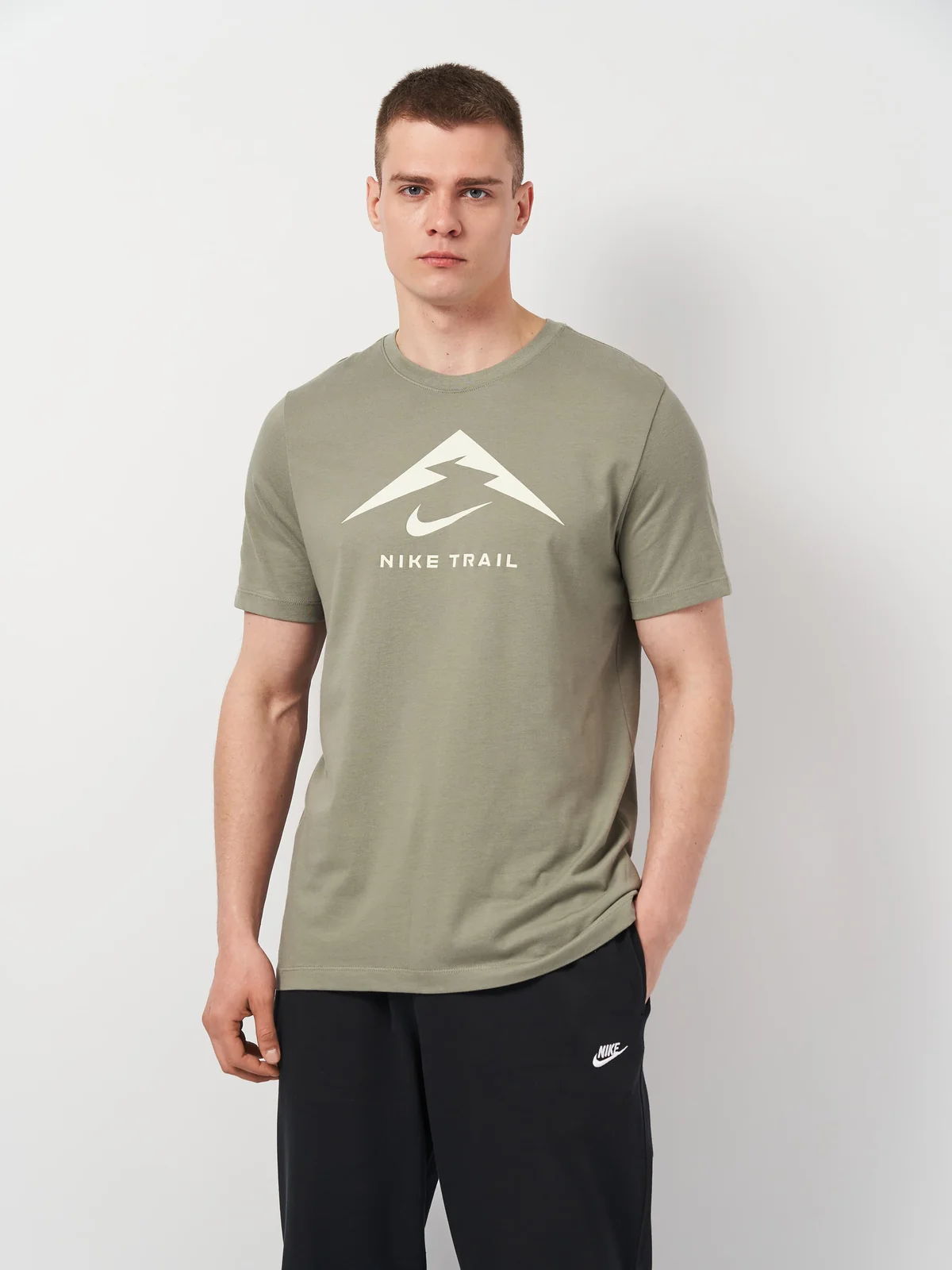 Футболка чоловіча Nike Df Tee Trail Logo (FQ3914-053)