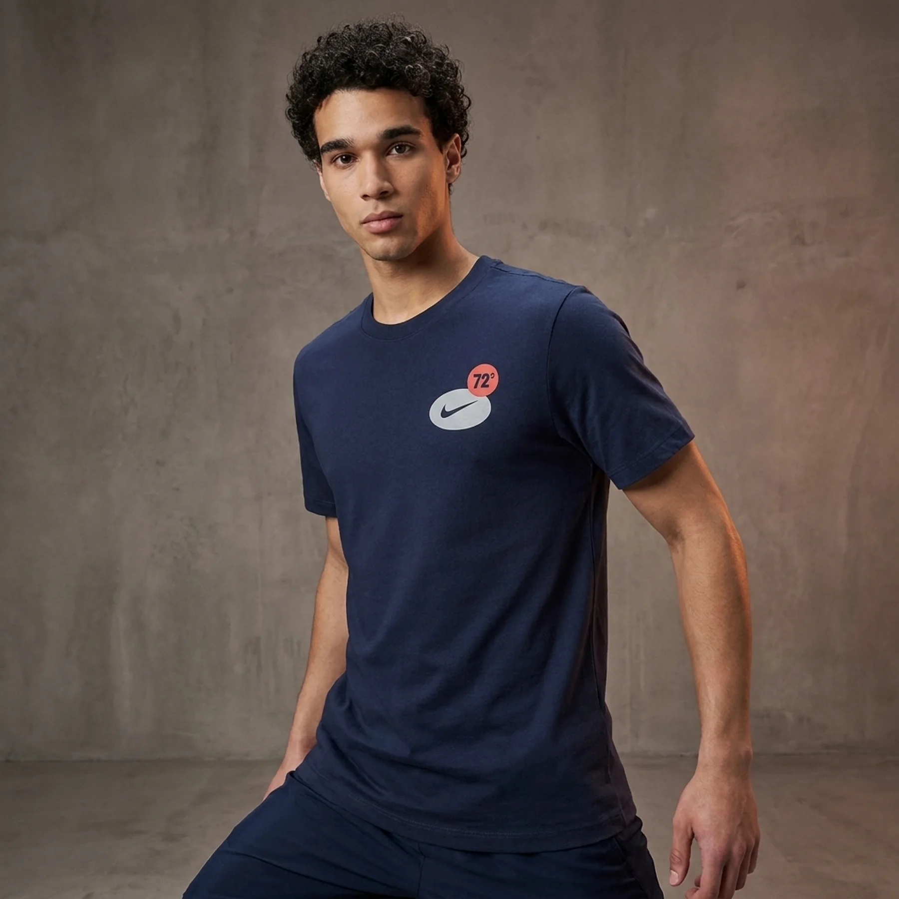 Футболка чоловіча Nike Dri-Fit Fitness T-Shirt (FV8366-451)