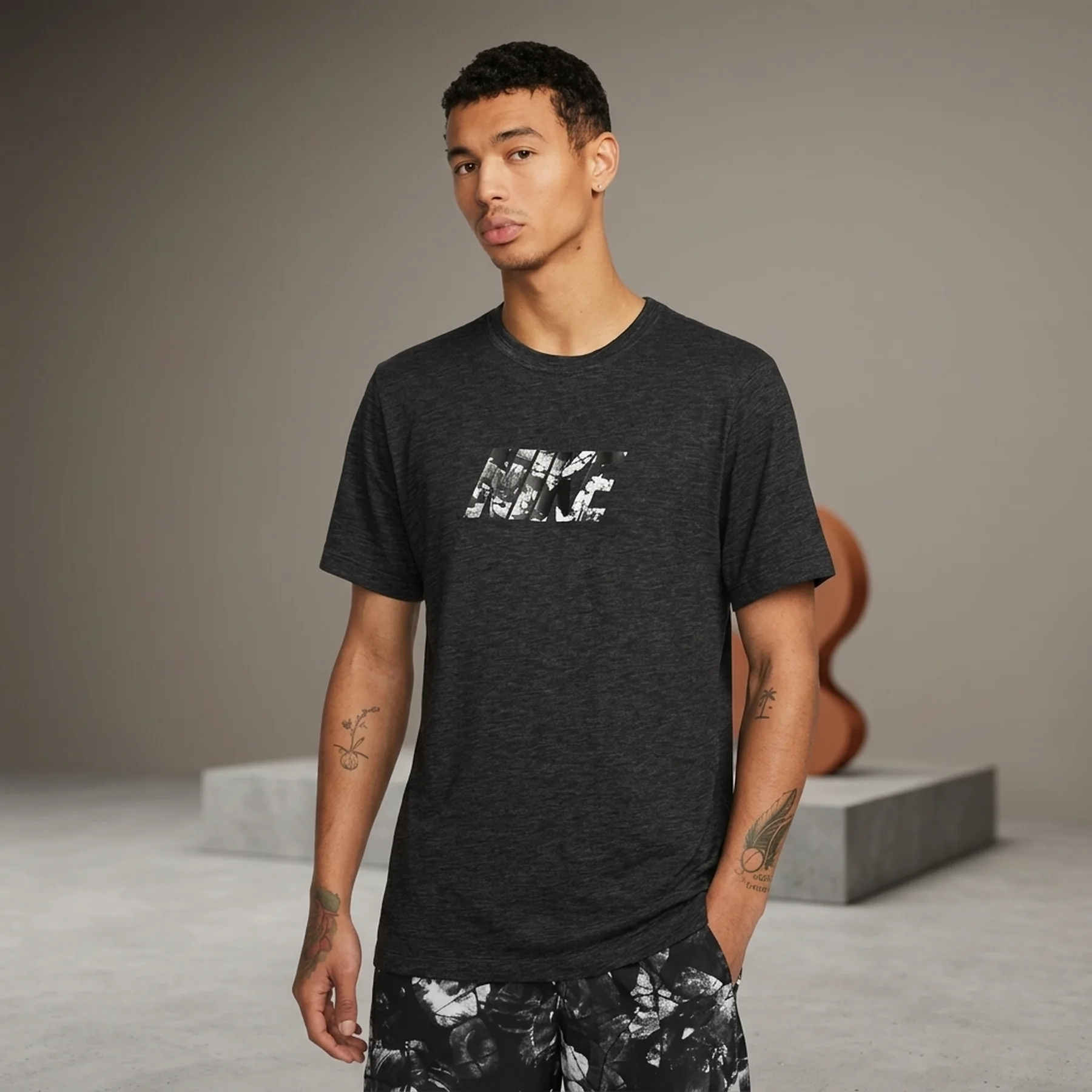 Футболка чоловіча Nike Dri-Fit Slub (DR7532-010)