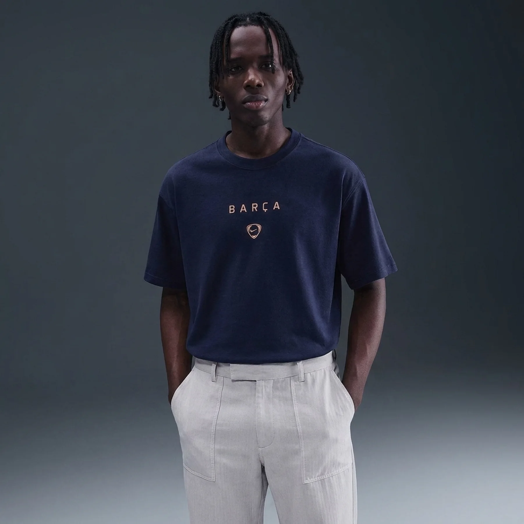 Футболка чоловіча Nike F.C. Barcelona Total90 Wordmark Tee Blue (IB7294-410)
