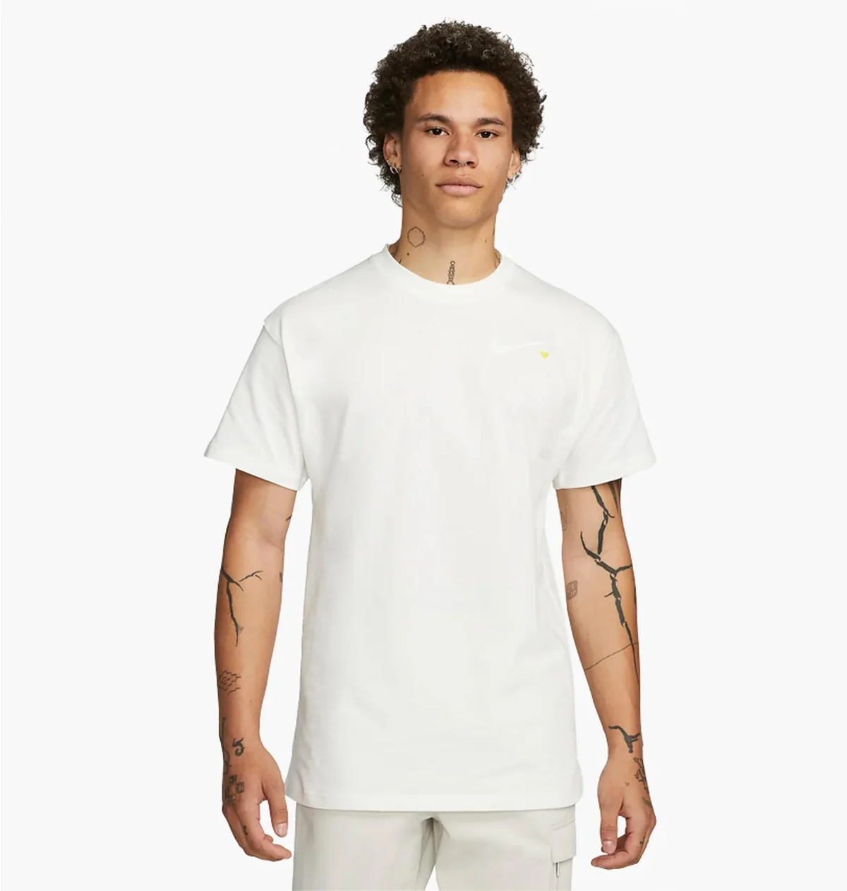 Футболка чоловіча Nike Heart T-Shirt In Cream (FN4892-133)