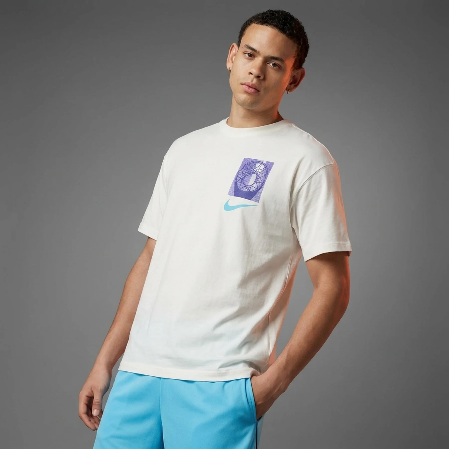 Футболка чоловіча Nike HJ3325-133