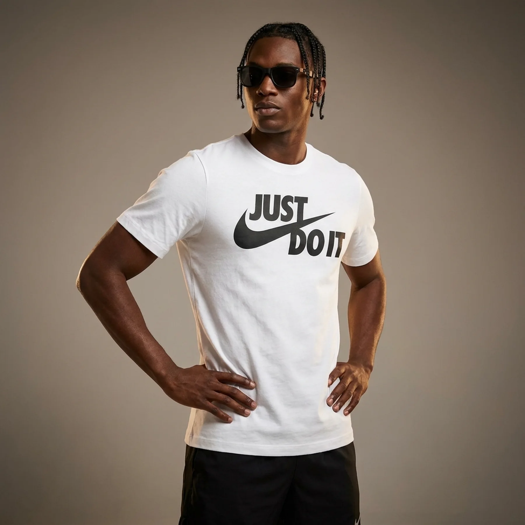 Футболка чоловіча Nike Just Do It (DX1989-100)