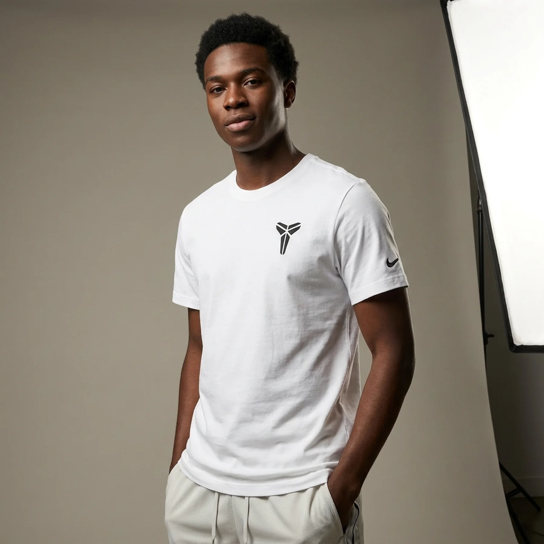 Футболка чоловіча Nike Kobe Bettermental Tee (HJ3318-100)