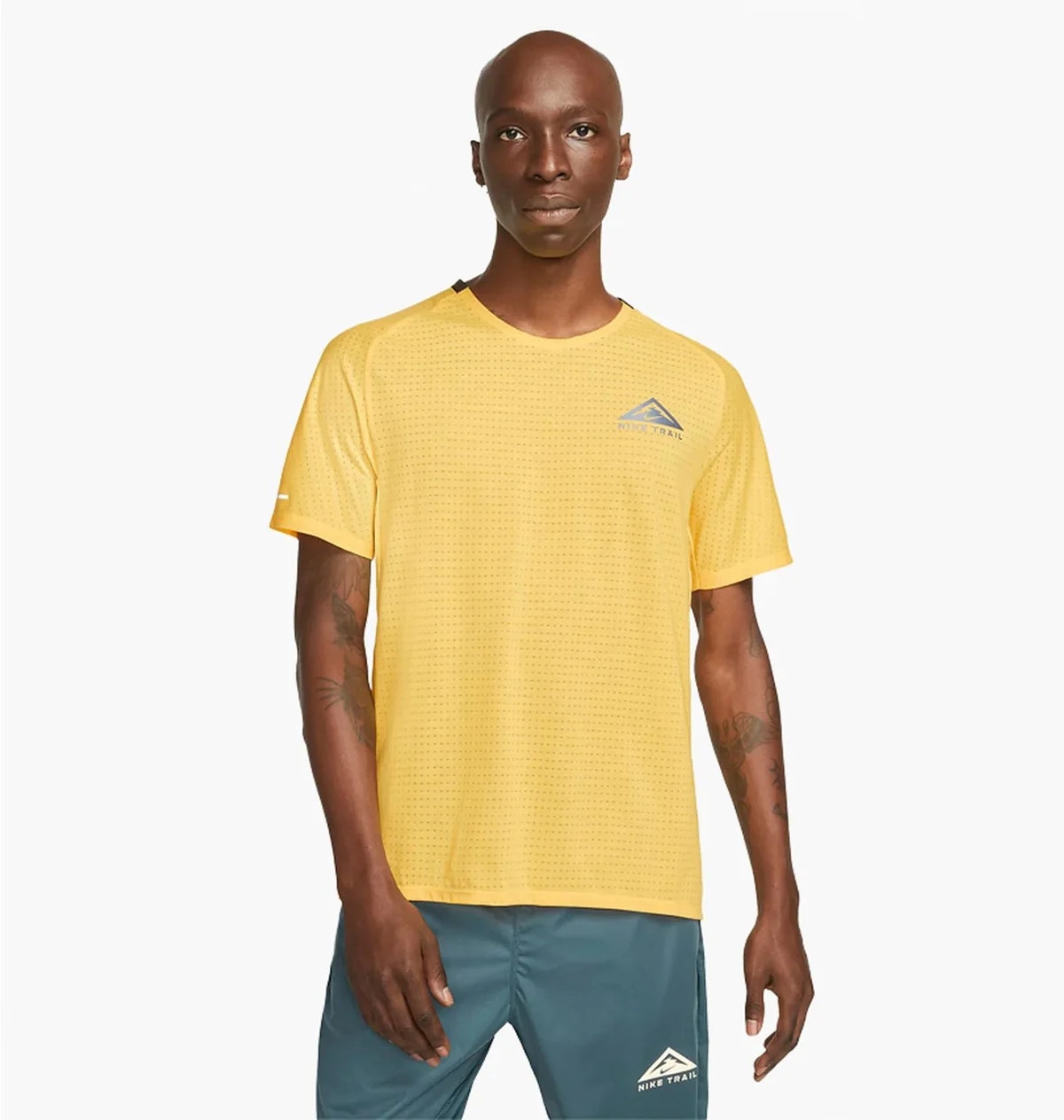 Футболка чоловіча Nike M Nk Df Solar Chase Ss Top (DV9305-848)