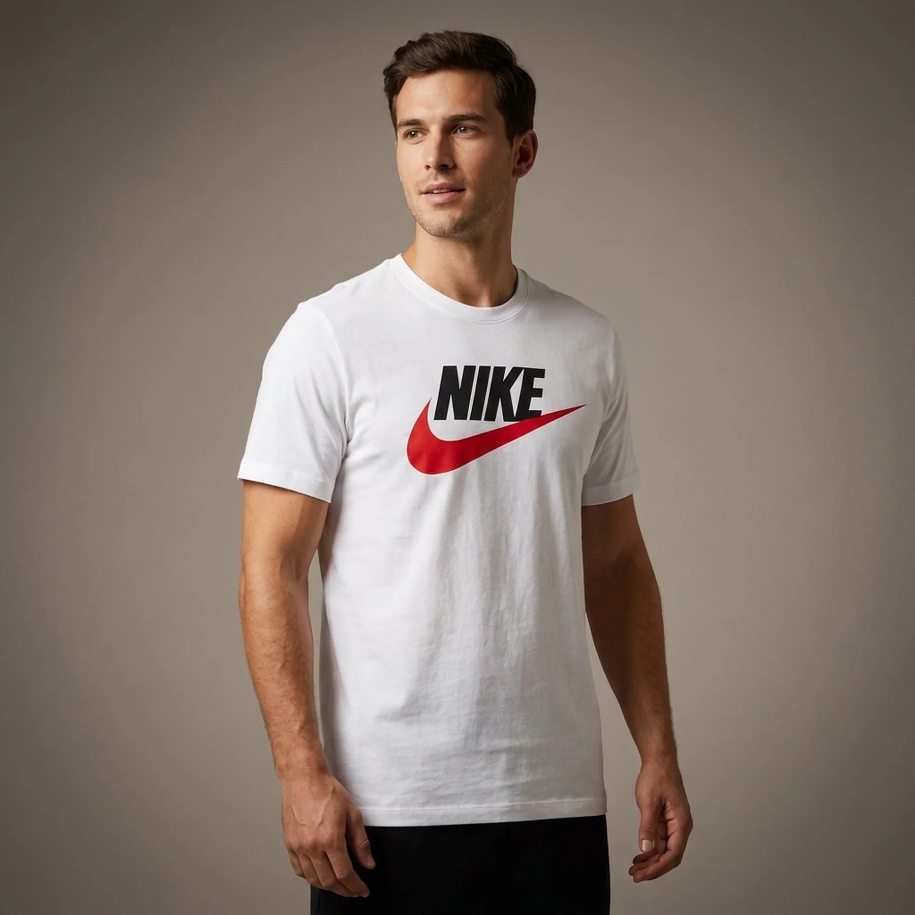 Футболка чоловіча Nike M Nsw Tee Icon Futura (AR5004-100)