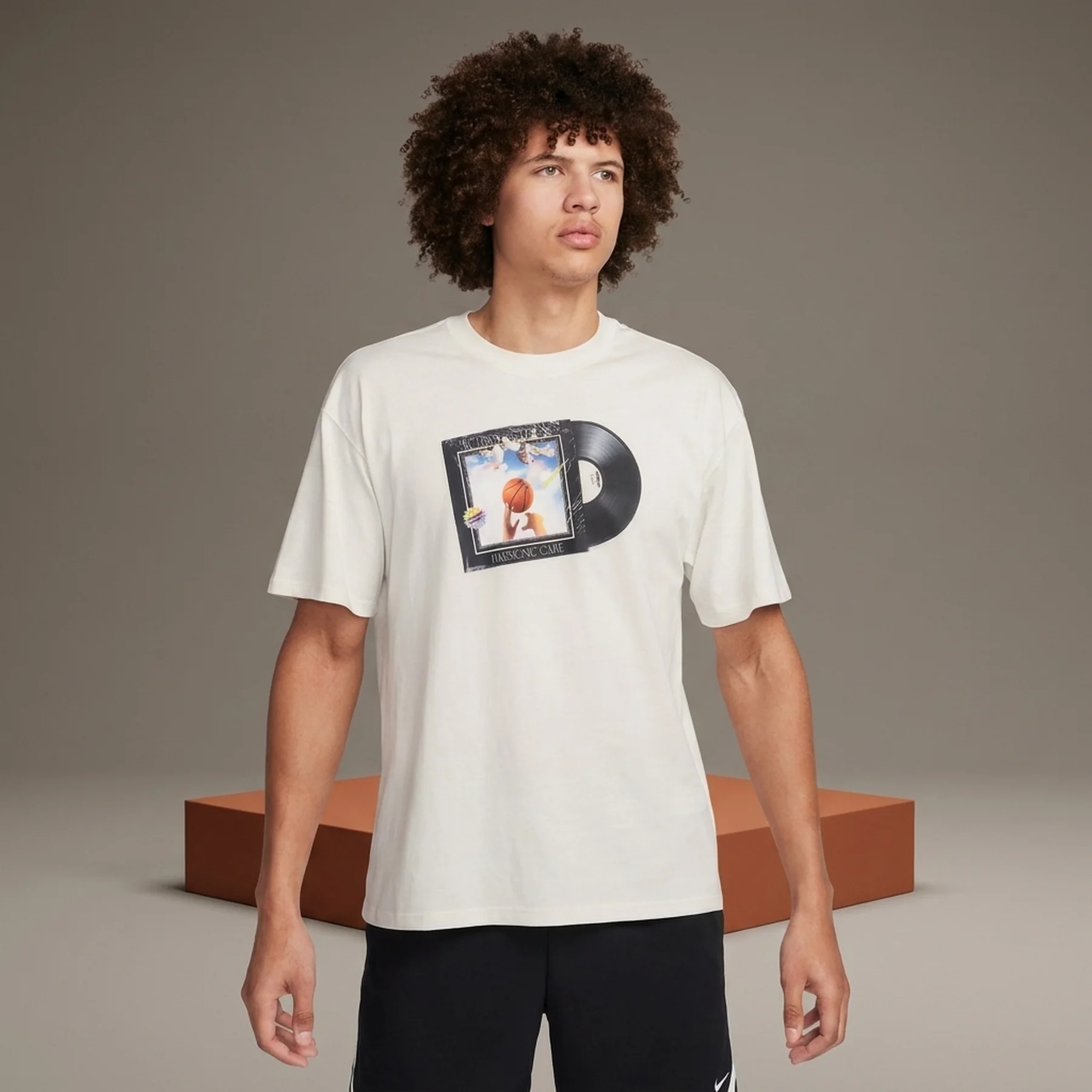 Футболка чоловіча Nike Max90 Basketball (FQ4914-121)