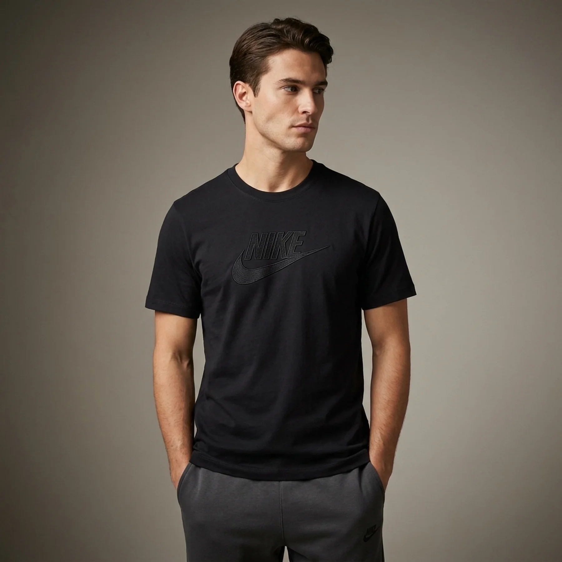 Футболка чоловіча Nike Premium Essential Sustainable T-Shirt (DO7392-010)