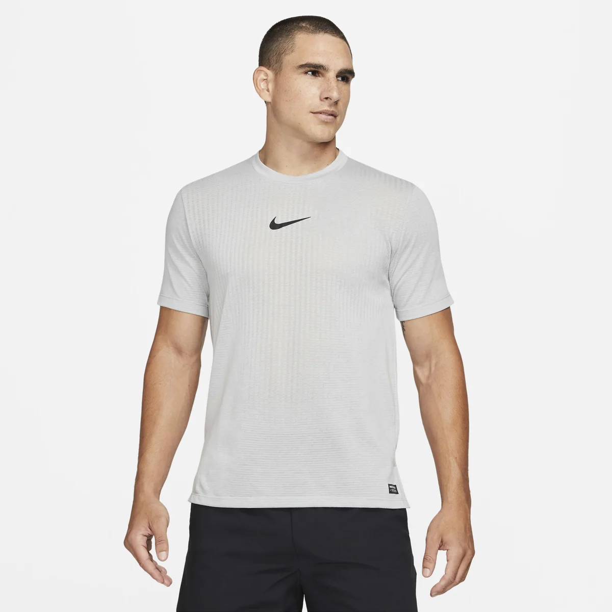 Футболка чоловіча Nike Pro Dri-Fit Adv (DD1703-077)