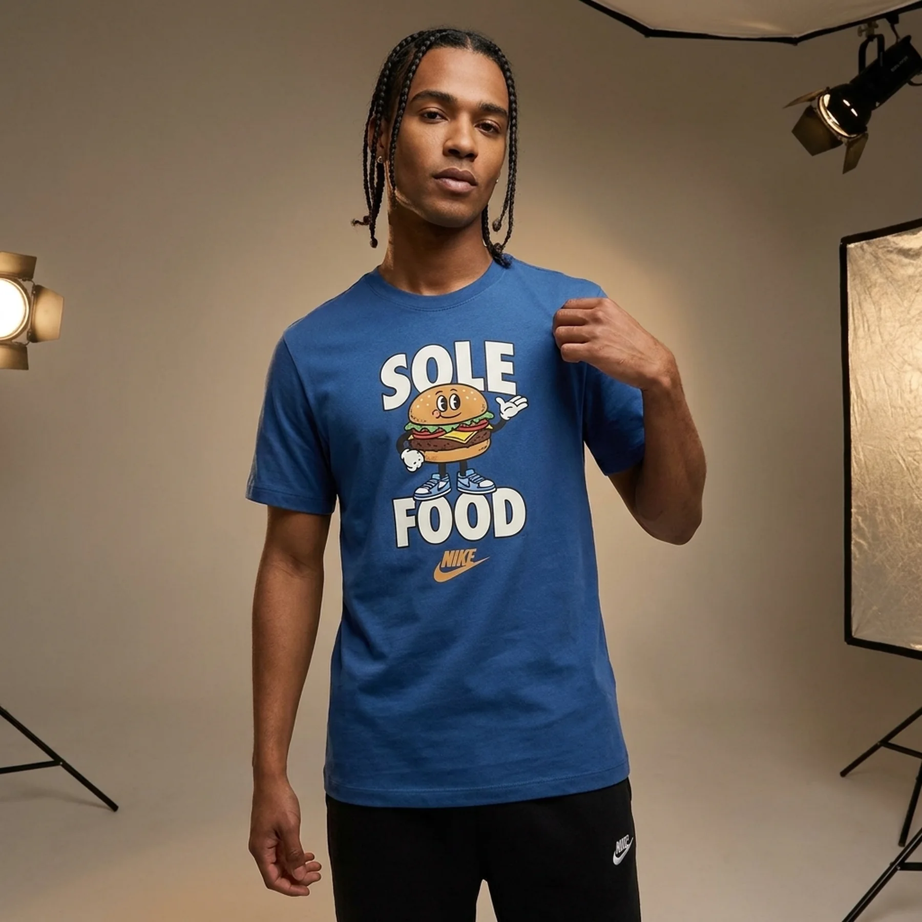 Футболка чоловіча Nike Sole Food Graphic Tee (DN5172-412)