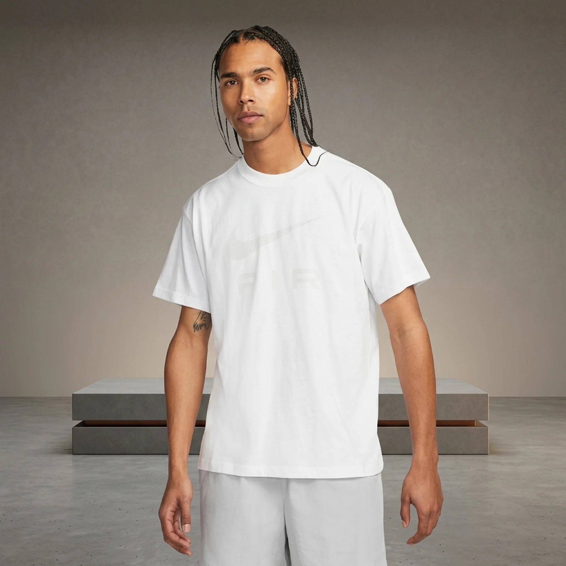 Футболка чоловіча Nike Nsw Tee M90 Air (DZ2886-100)