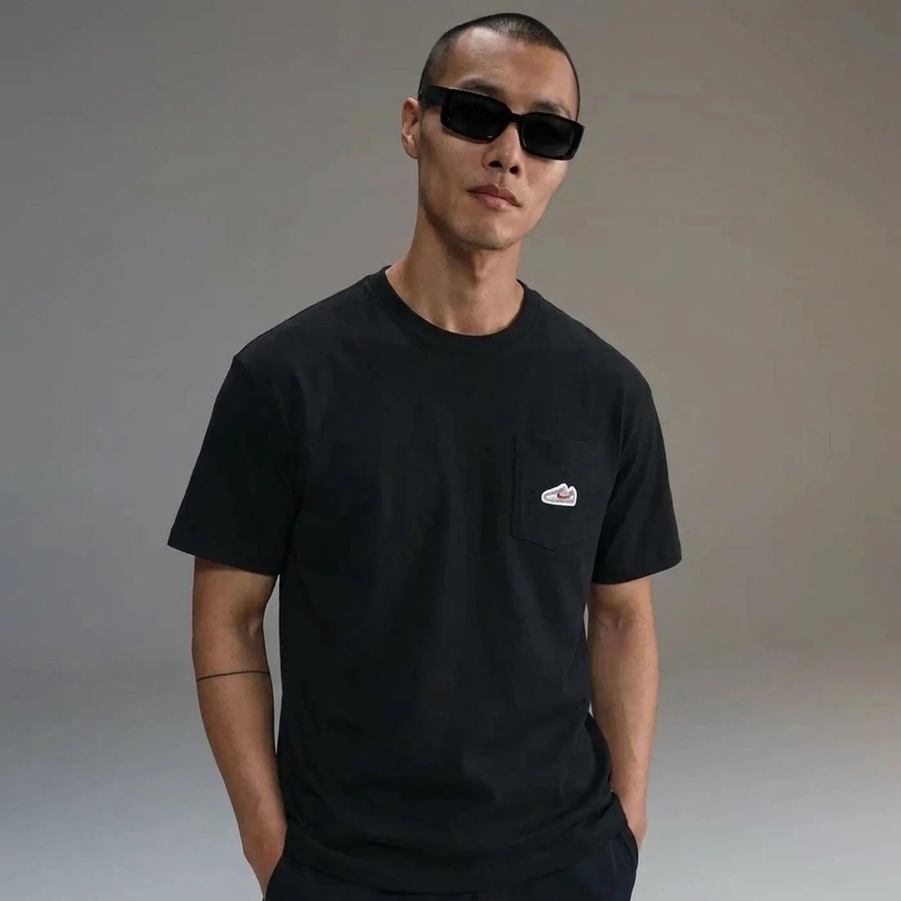 Футболка чоловіча Nike Sportswear Max90 T-Shirt Black (IB1382-010)