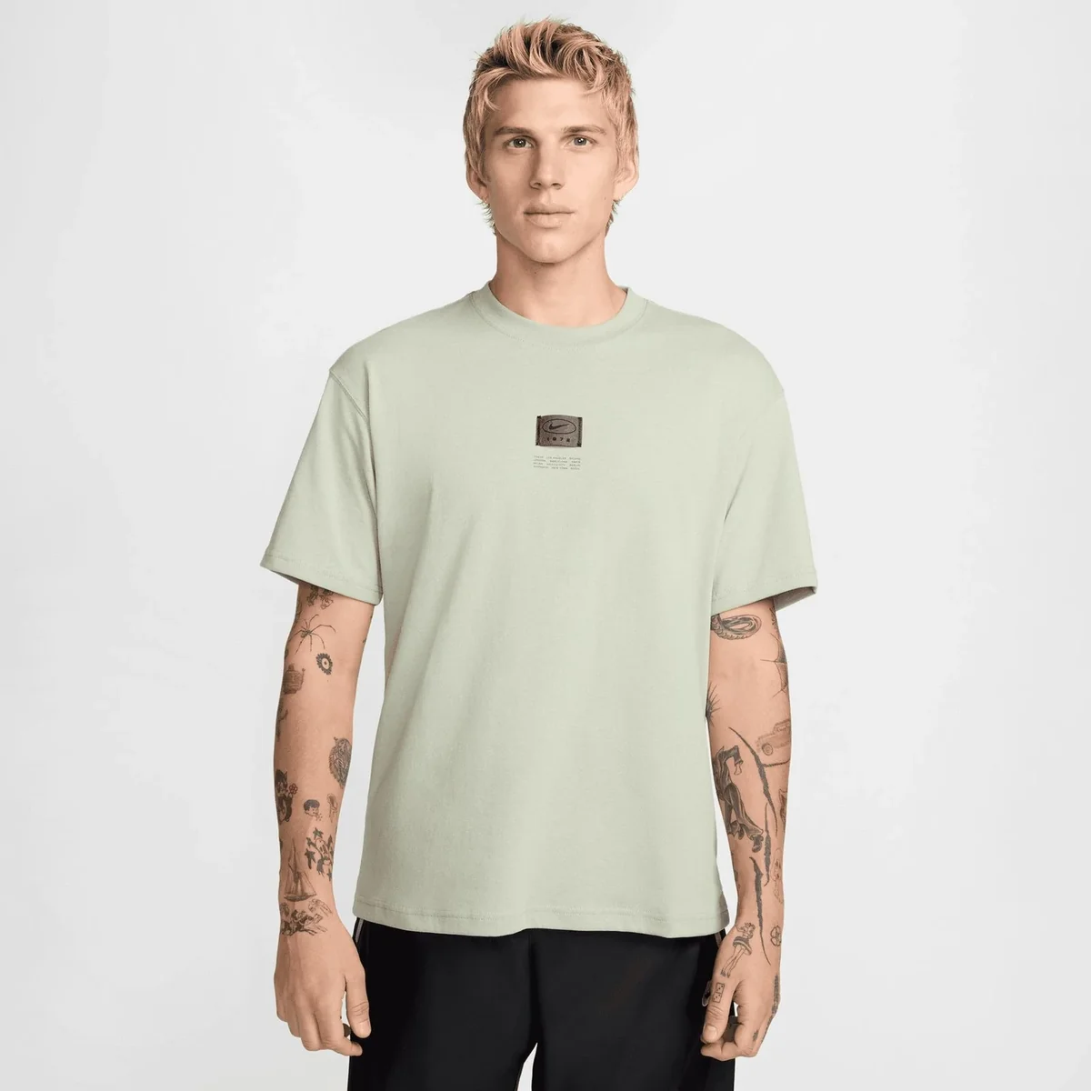 Футболка чоловіча Nike Sportswear Max90 Tee Olive (FZ5392-370)