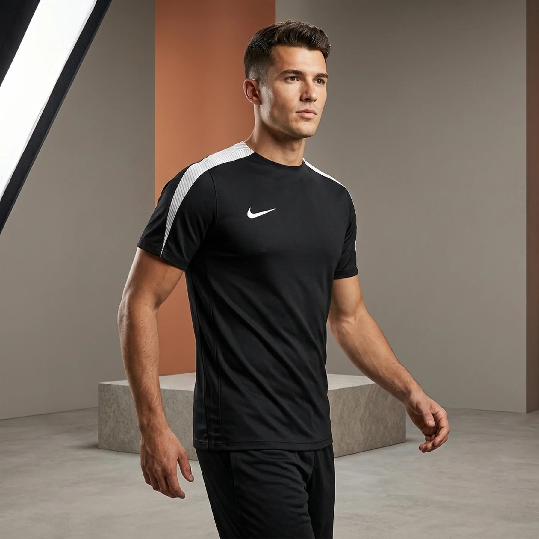 Футболка чоловіча Nike Strike 24 Trainingsshirt Black (FD7487-010)