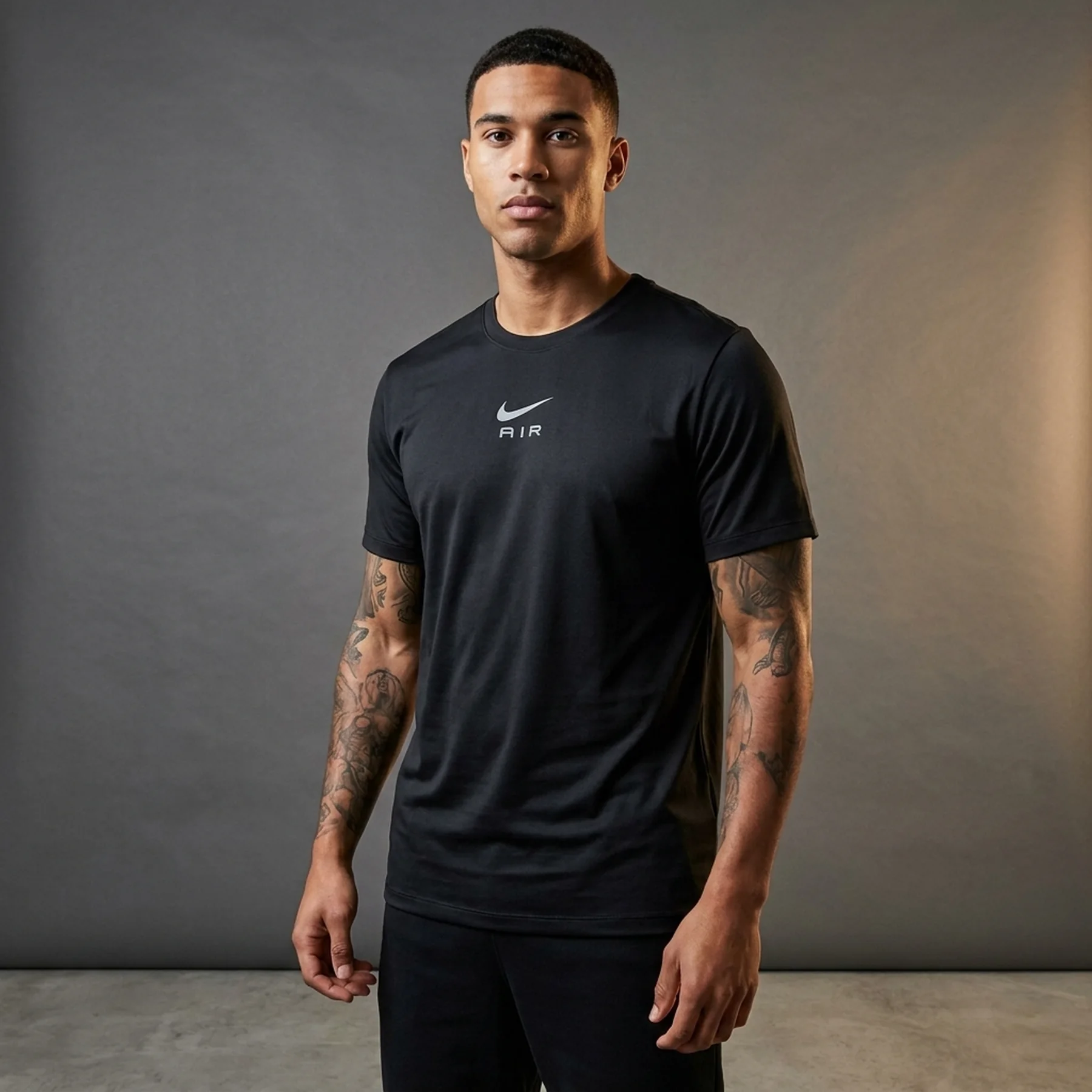 Футболка чоловіча Nike Sw (FQ3789-010)