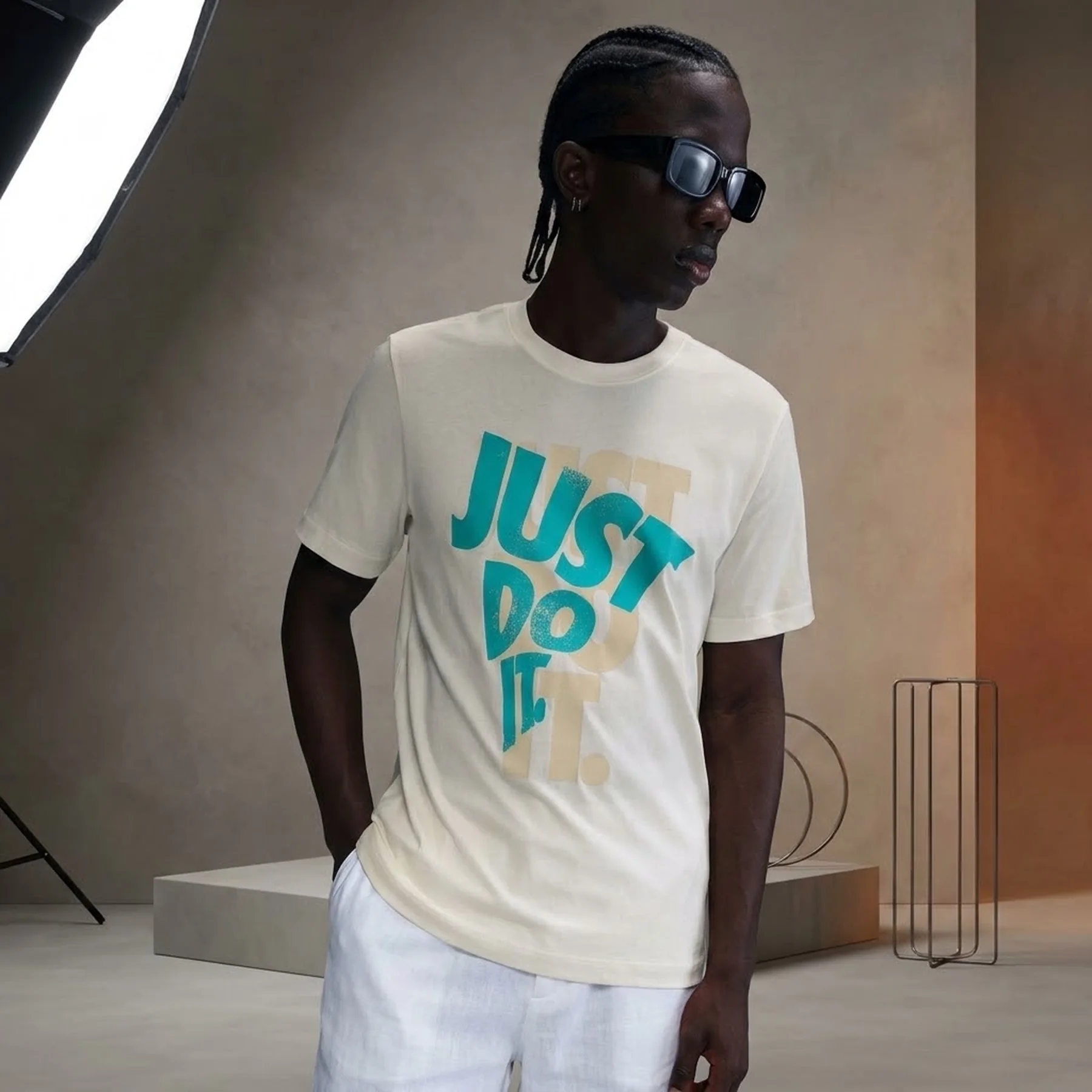 Футболка чоловіча Nike T-Shirt Con Logo Uomo Beige (HJ0554-133)