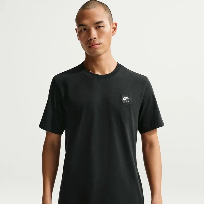 Футболка чоловіча Nike U Nsw Tee Std Air Patch (IO9514-010)