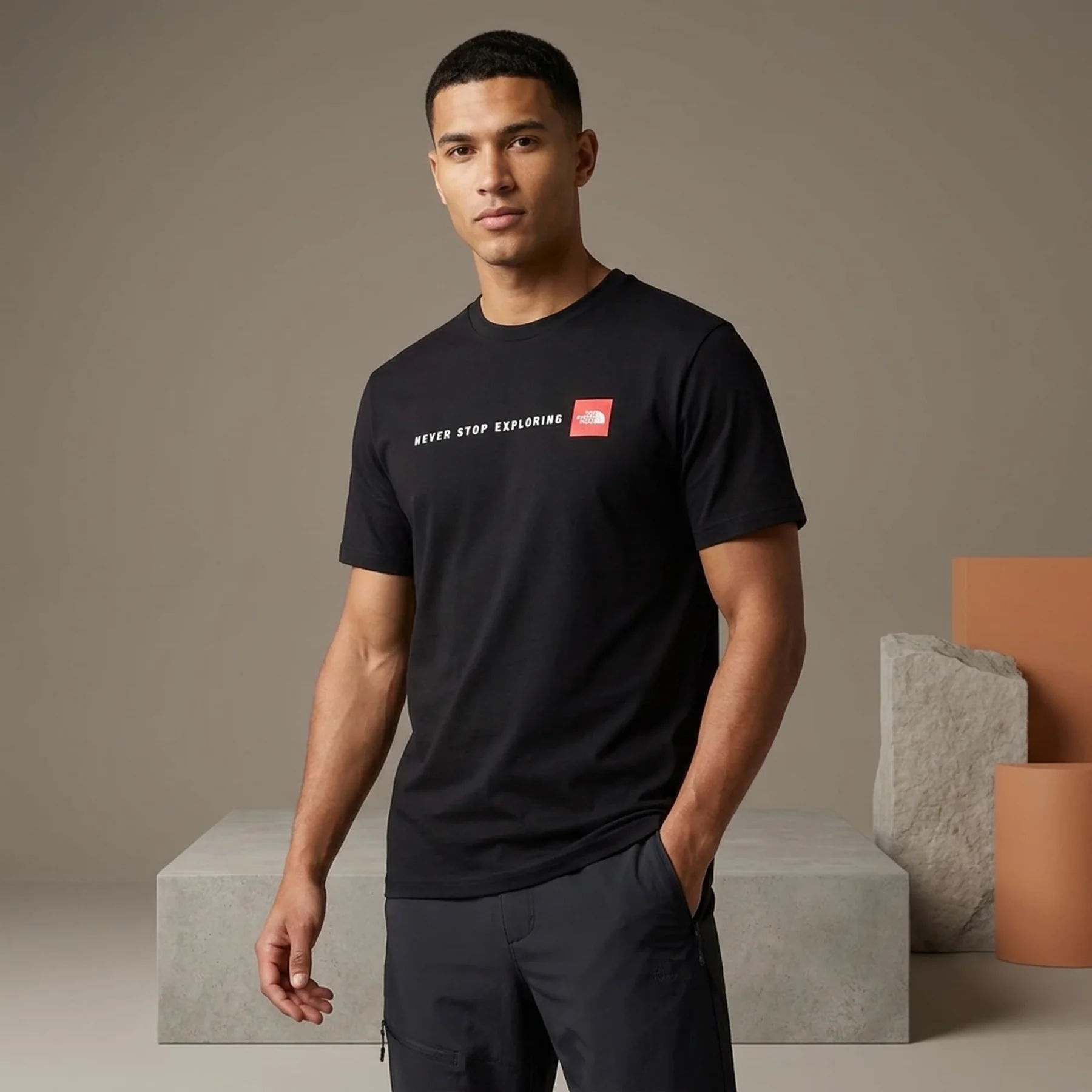 Футболка чоловіча The North Face Never Stop Exploring Tee Black (0A87NSJK31)
