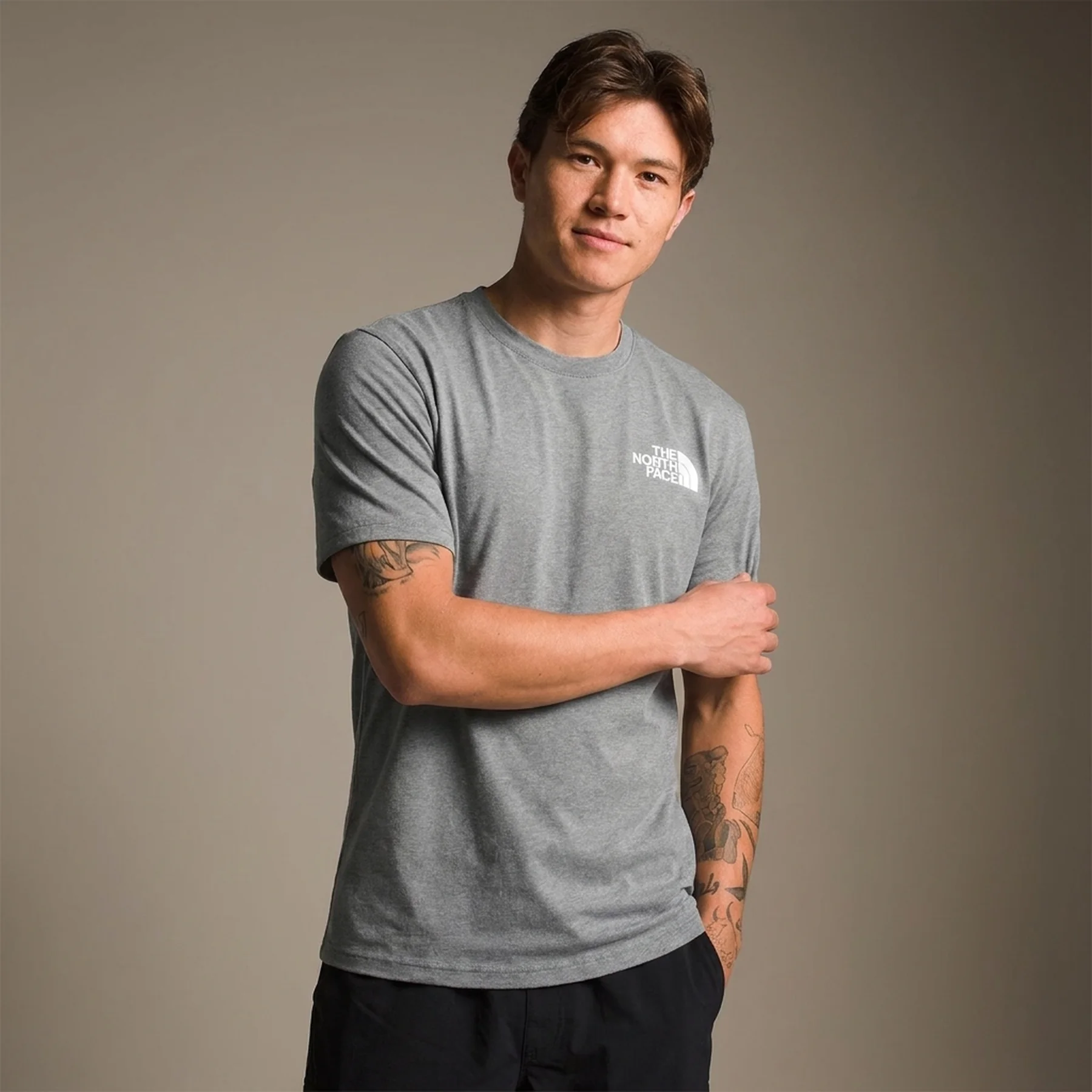Футболка чоловіча The North Face Remera M S/S Box Nse (NF0A812HGVD1)