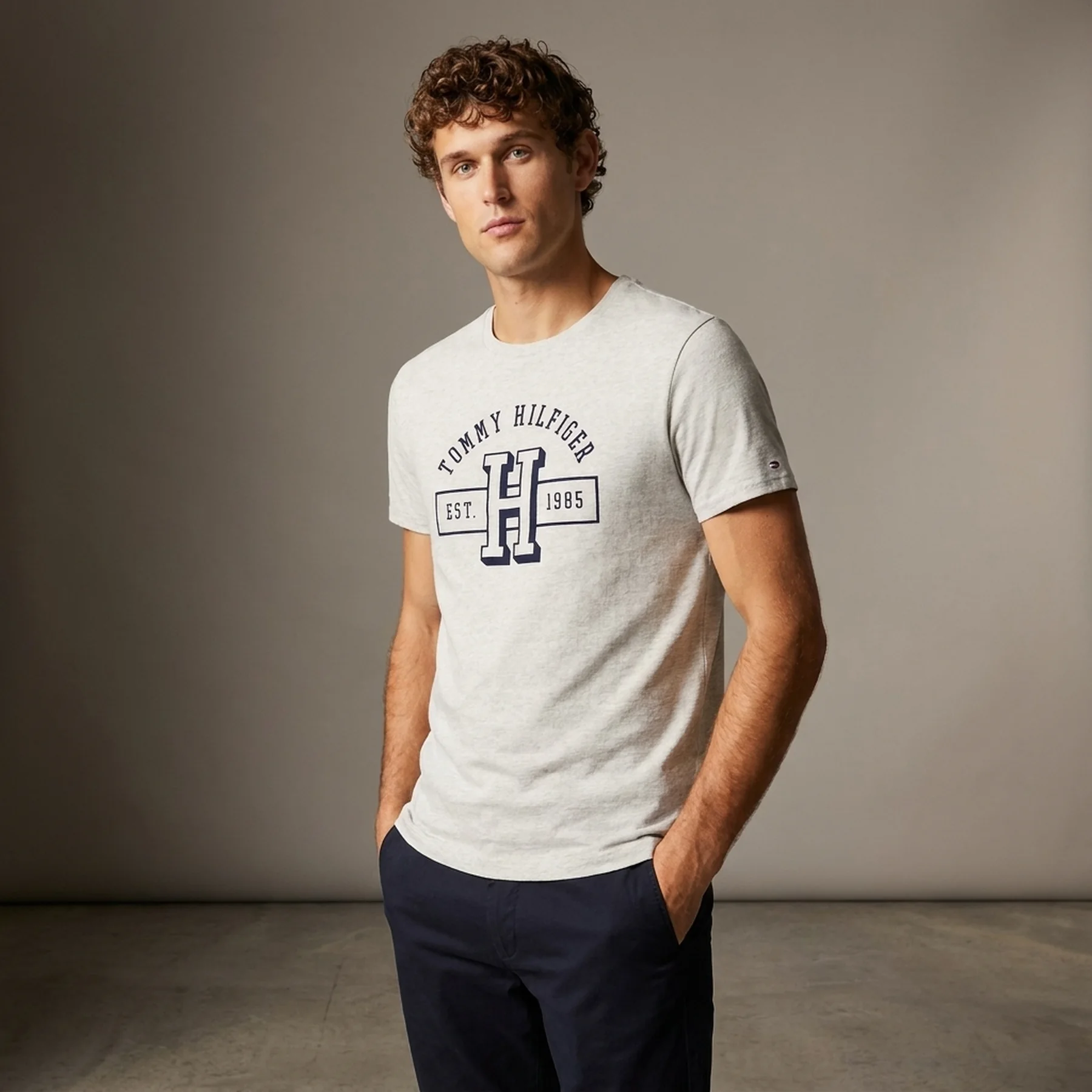 Футболка чоловіча Tommy Hilfiger з логотипом 1159832909