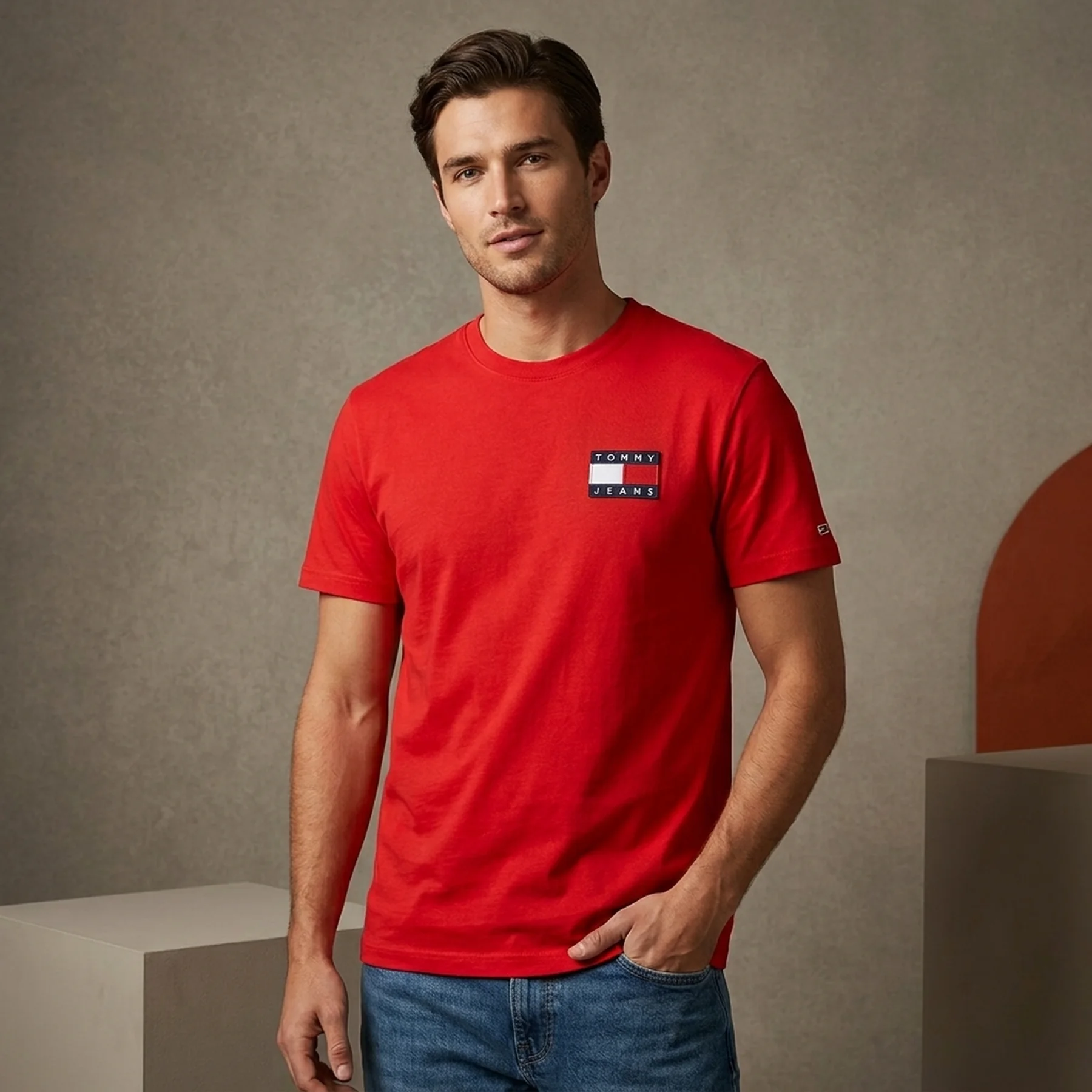Футболка чоловіча Tommy Jeans Badge Logo T-Shirt In Red (78F0203 615)