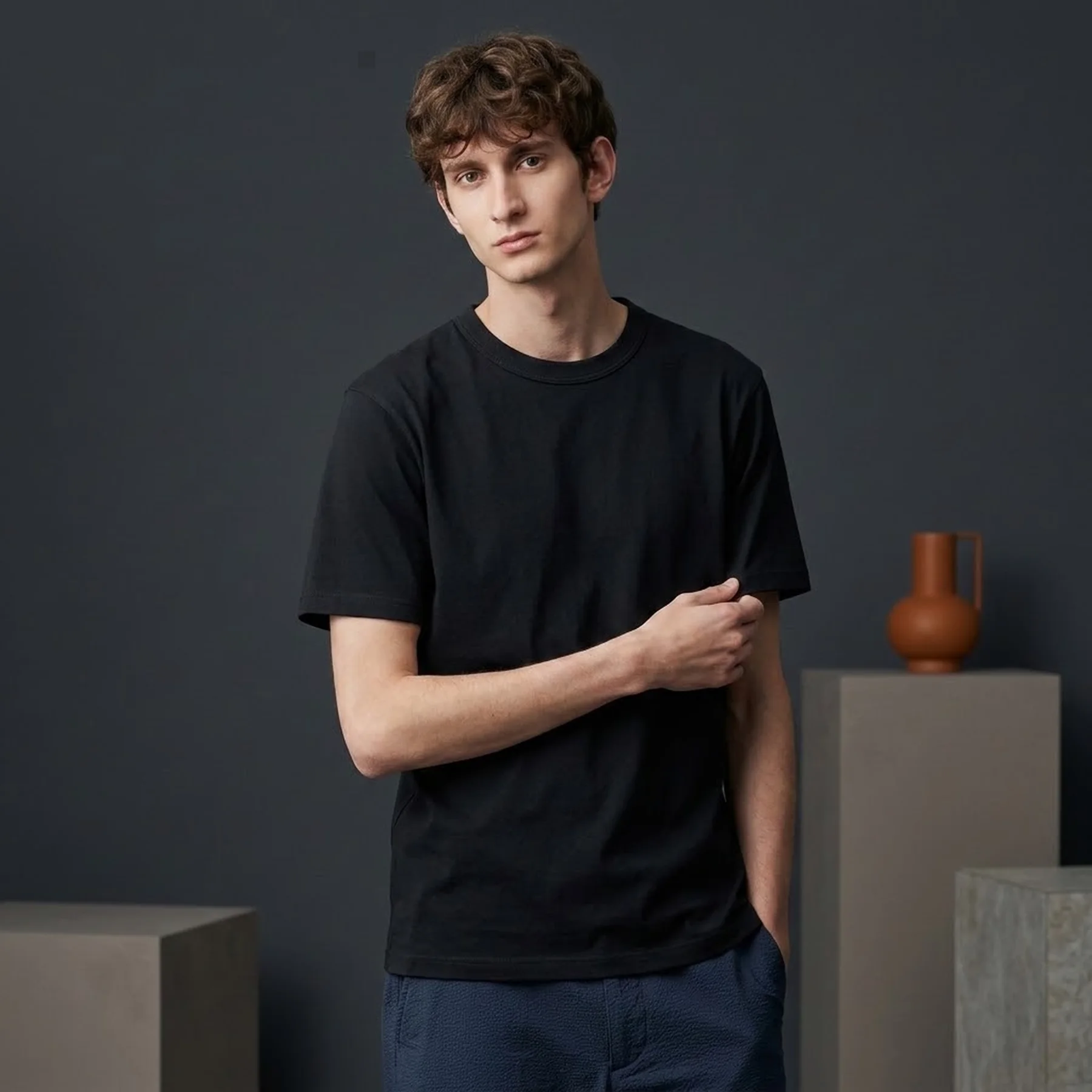 Футболка чоловіча Uniqlo Crew Neck T-Shirt (422992-09)