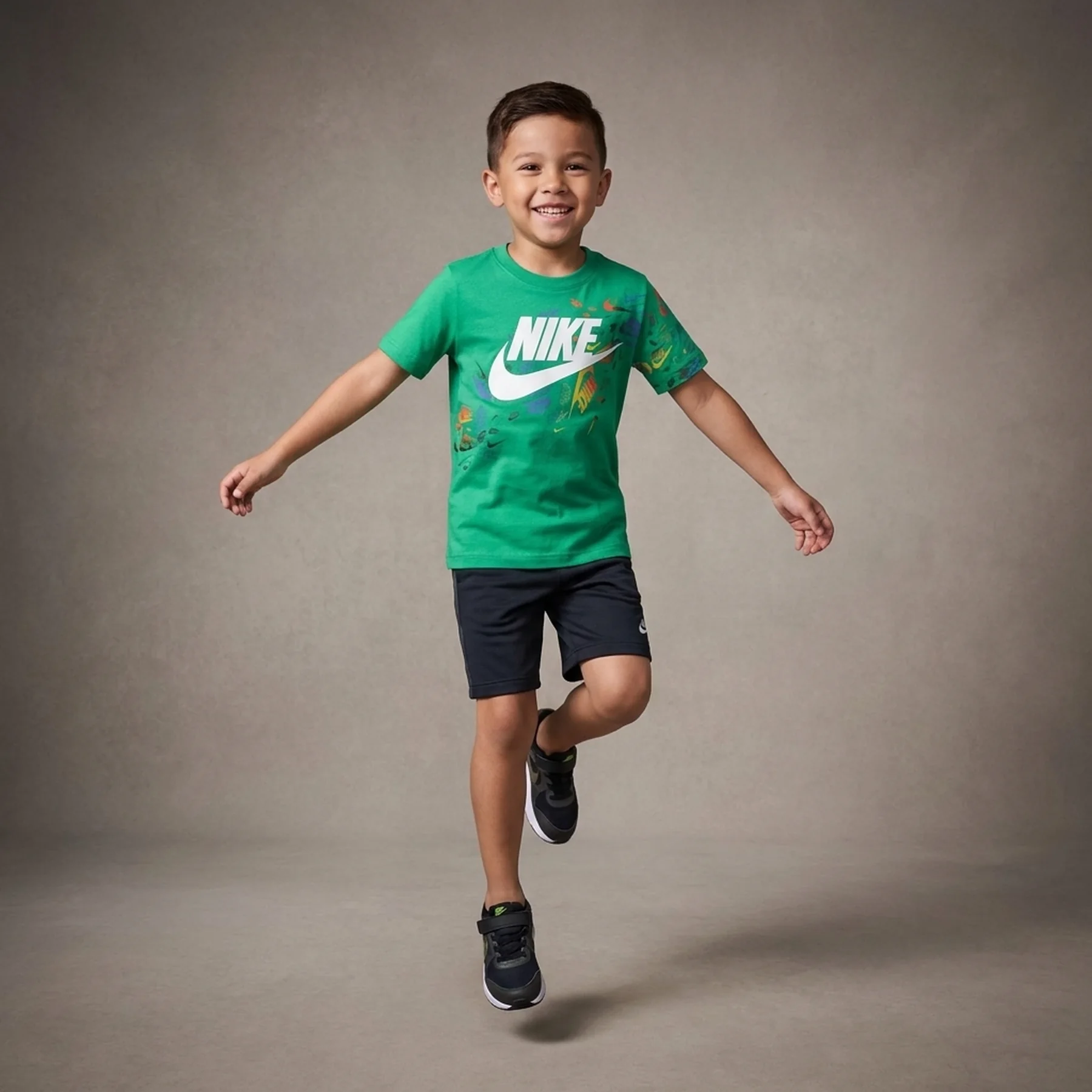 Футболка дитяча Nike Club Revealed Green (86N210-E5D)