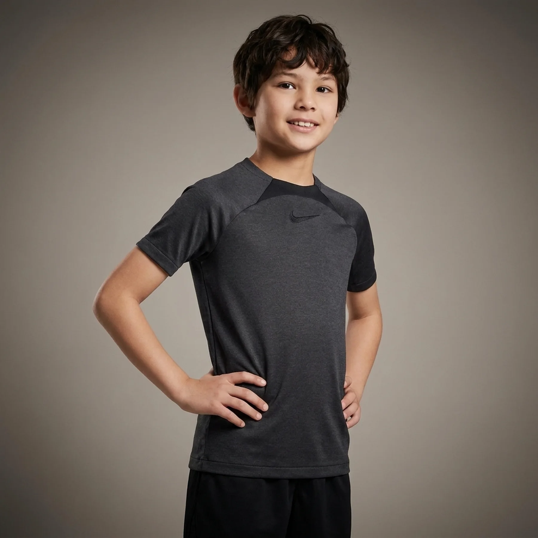Футболка дитяча Nike Dry-Fit Academy Top Short-Sleeve Mat Nov (FD3138-010)