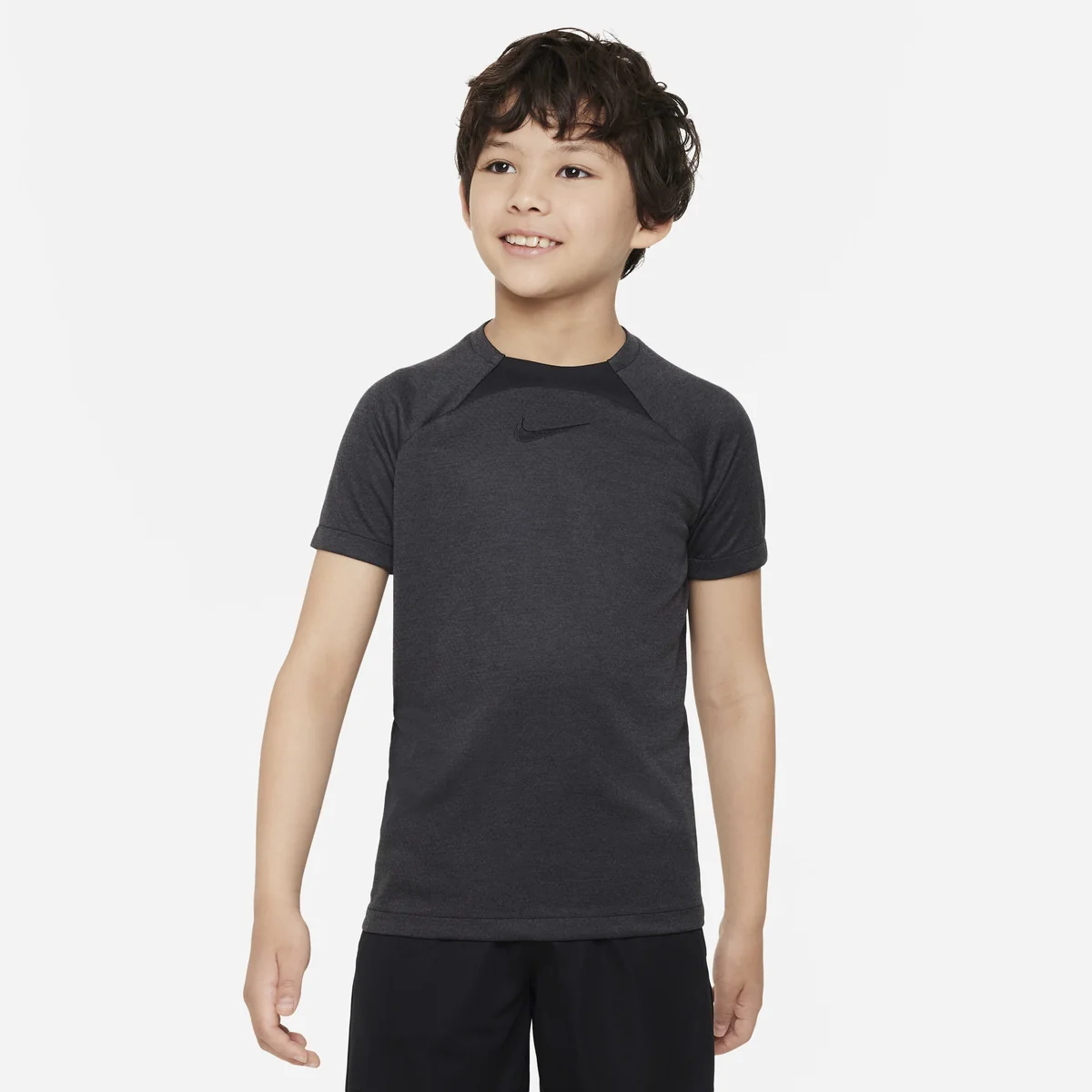 Футболка дитяча Nike Dry-Fit Academy Top Short-Sleeve Mat Nov (FD3138-010)