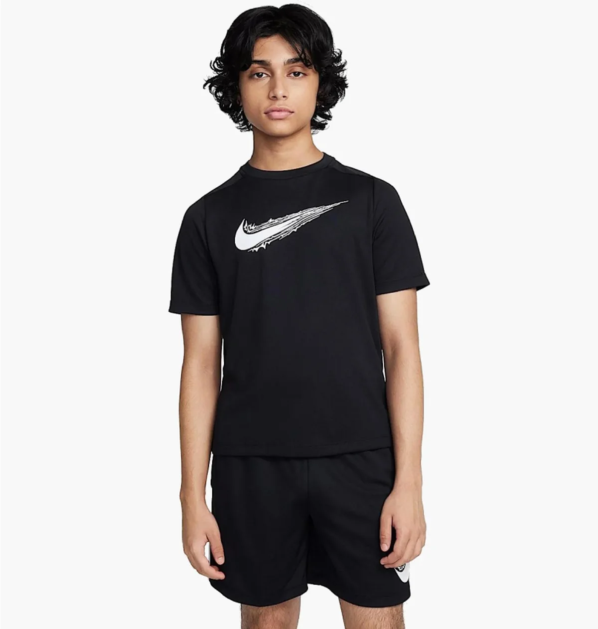Футболка дитяча Nike Multi Dri-Fit T-Shirt Boy (HF8100-010)