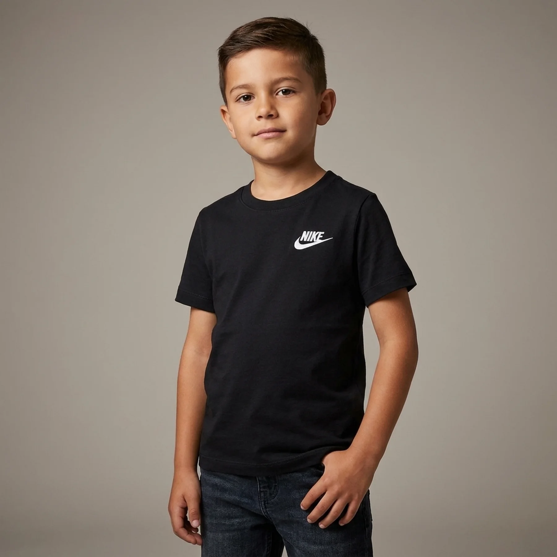 Футболка дитяча Nike Nsw Embroid Futura Black (8UC545-023)