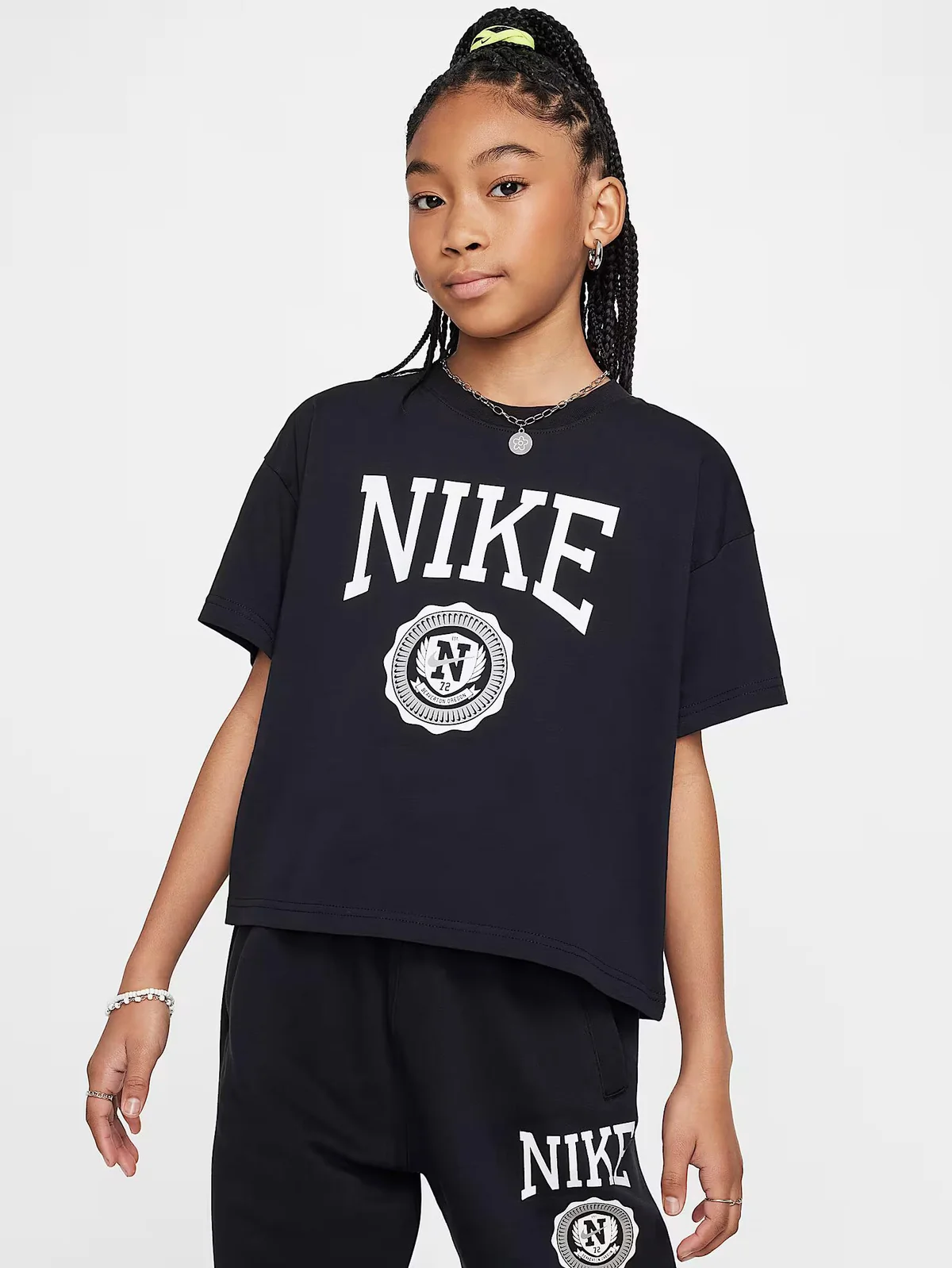 Футболка дитяча Nike Sportswear (HM6303-010)