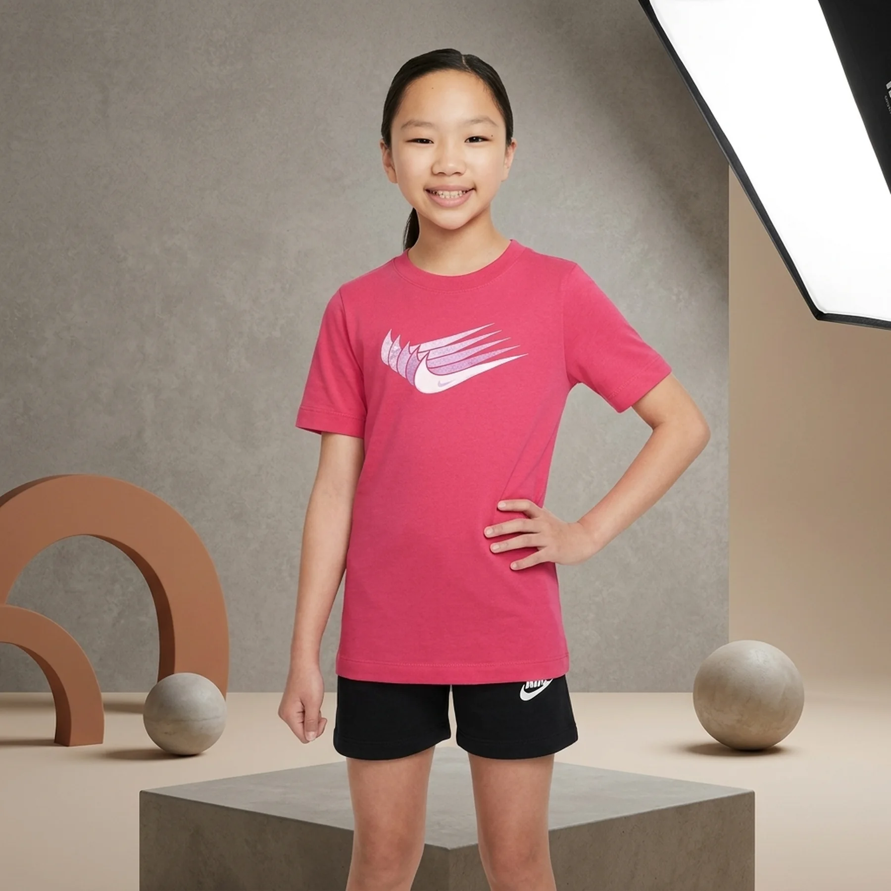 Футболка дитяча Nike T-Shirt Nsw Tee Core Brandmark (DO1824-666)