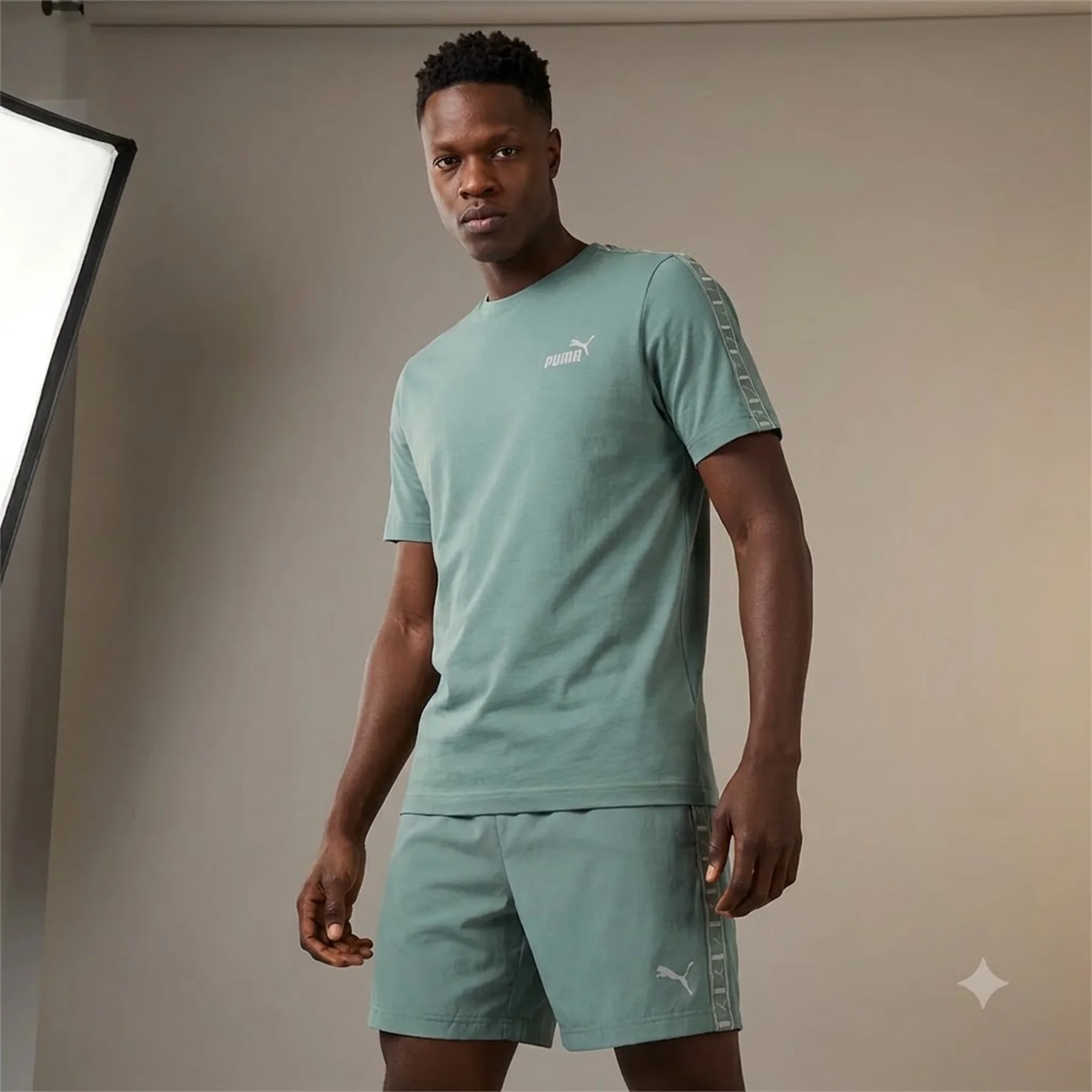 Футболка ESS TAPE Tee 68467430 Puma L Блакитний
