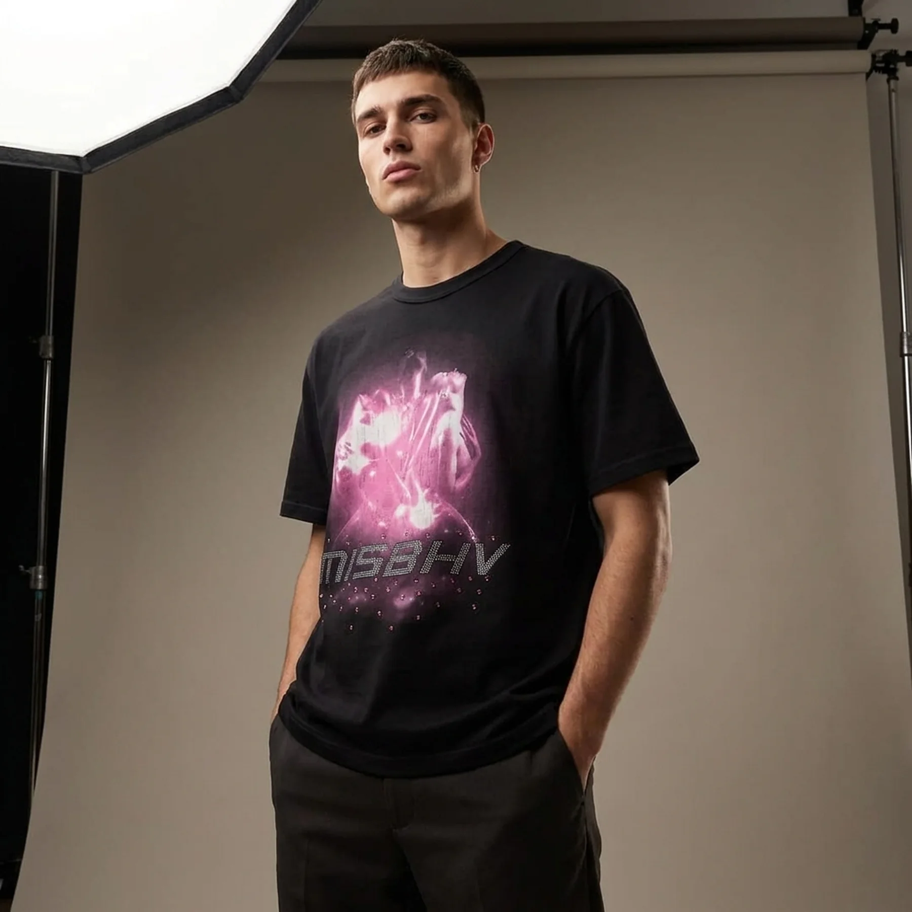 Футболка MISBHV 2001 T-SHIRT