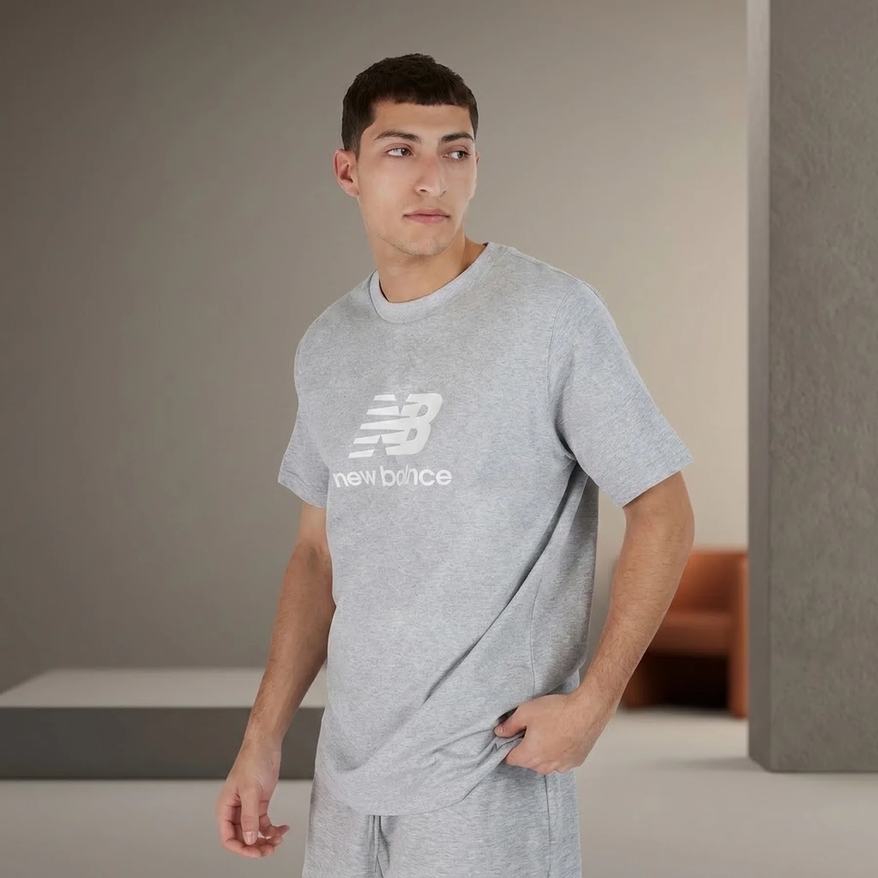 Футболка NEW BALANCE Sport Essentials Logo New Balance