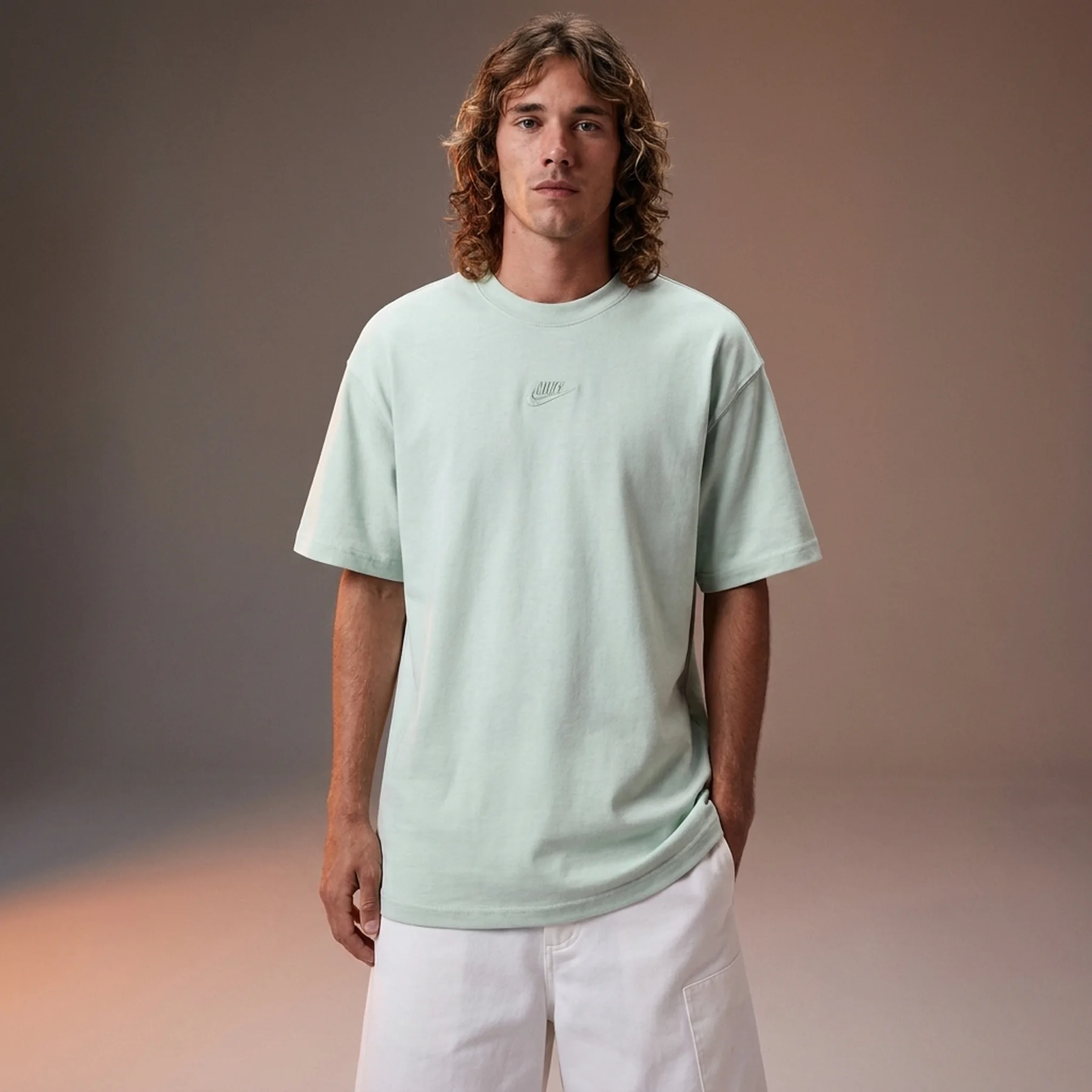 Футболка Nike Premium Essentials