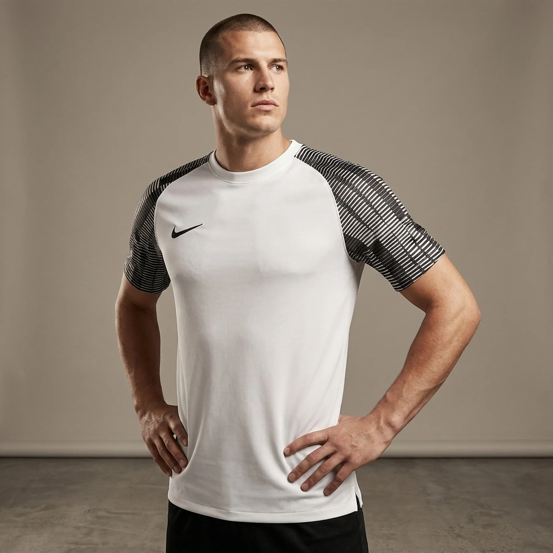 Футболка Nike