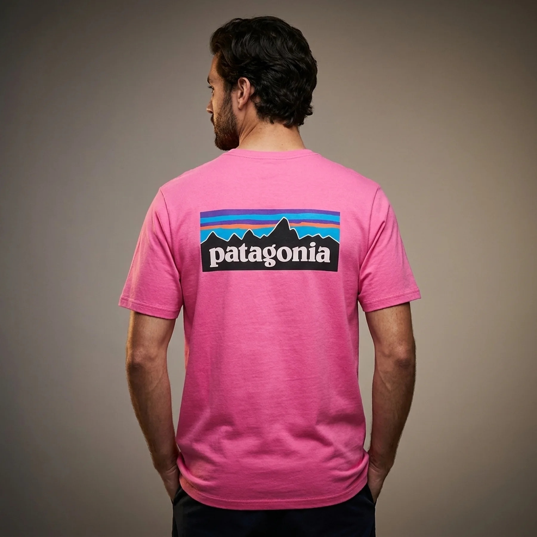 Футболка Patagonia P-6 Logo Responsibili -TEE Luminous Pink