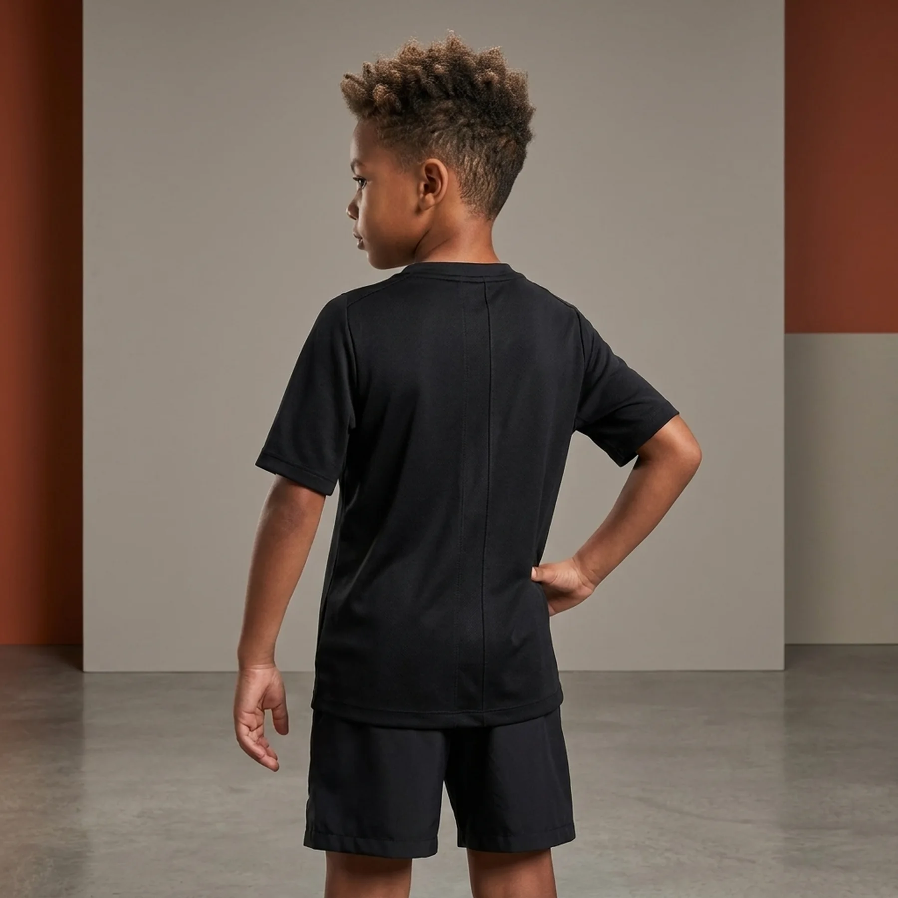 Футболка підліткова Nike Multi Dri-Fit Short-Sleeve Top (HJ3743-010)