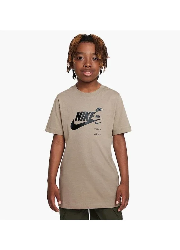 Футболка підліткова Nike T-Shirt B Nsw Si Ss Tee (FN7713-247)