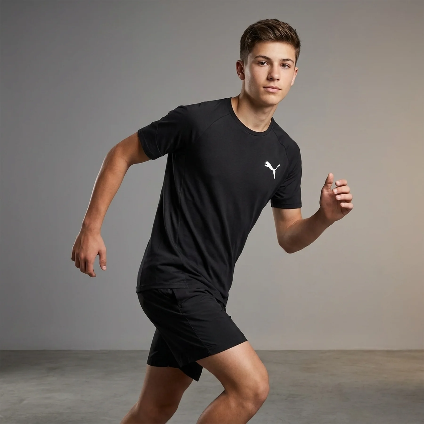 Футболка підліткова Puma Evostripe Youth Tee Black (676276-01)