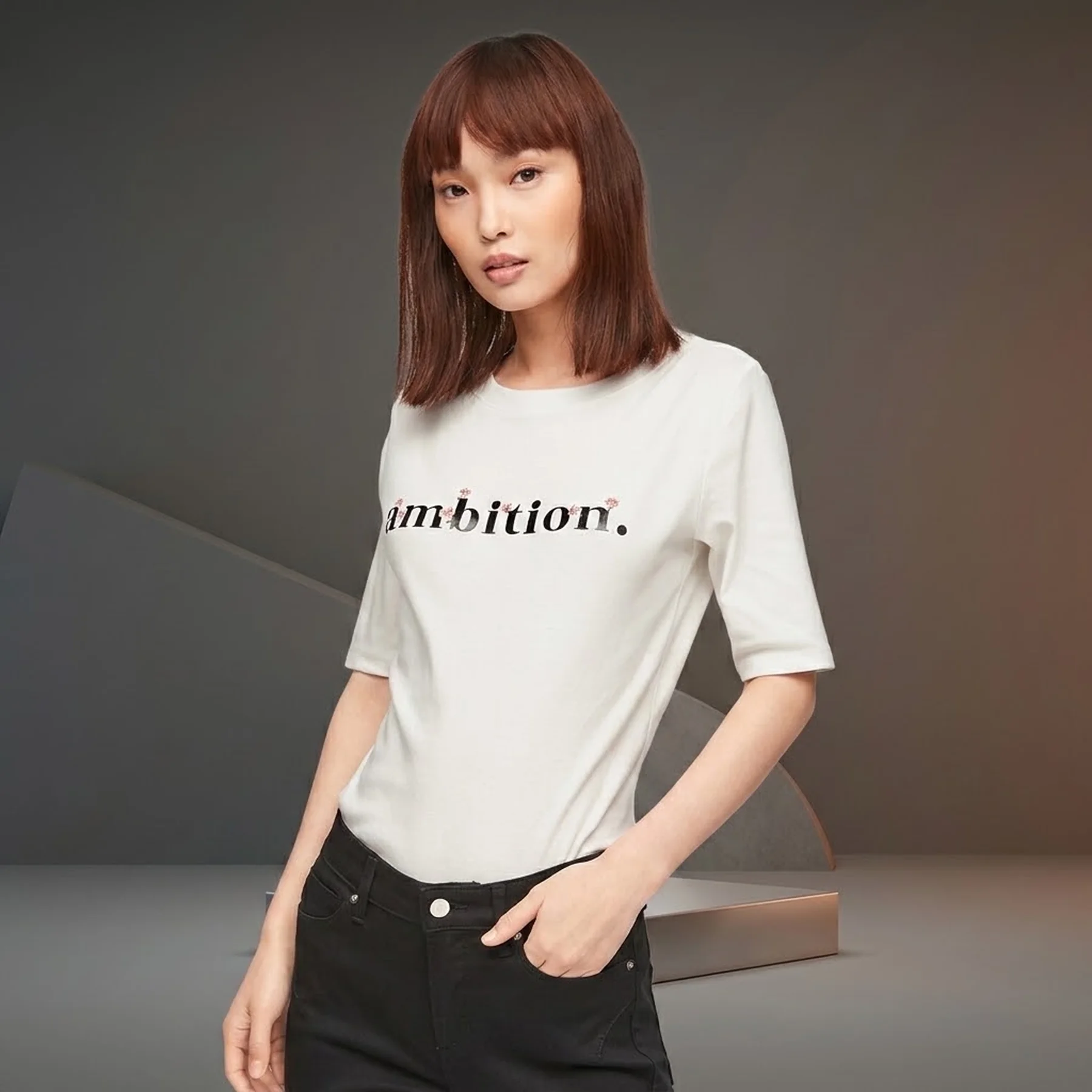 Футболка SLIM FIT 14.103.32.X054-02D3 s.Oliver 36 Білий