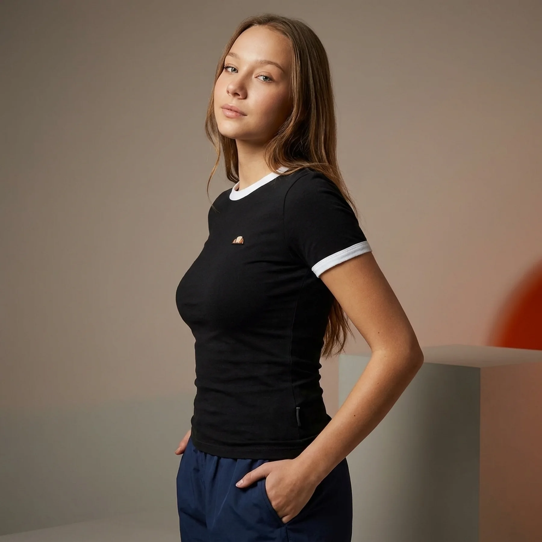 Футболка жіноча Ellesse Bailey T-Shirt (SGV20140-011)