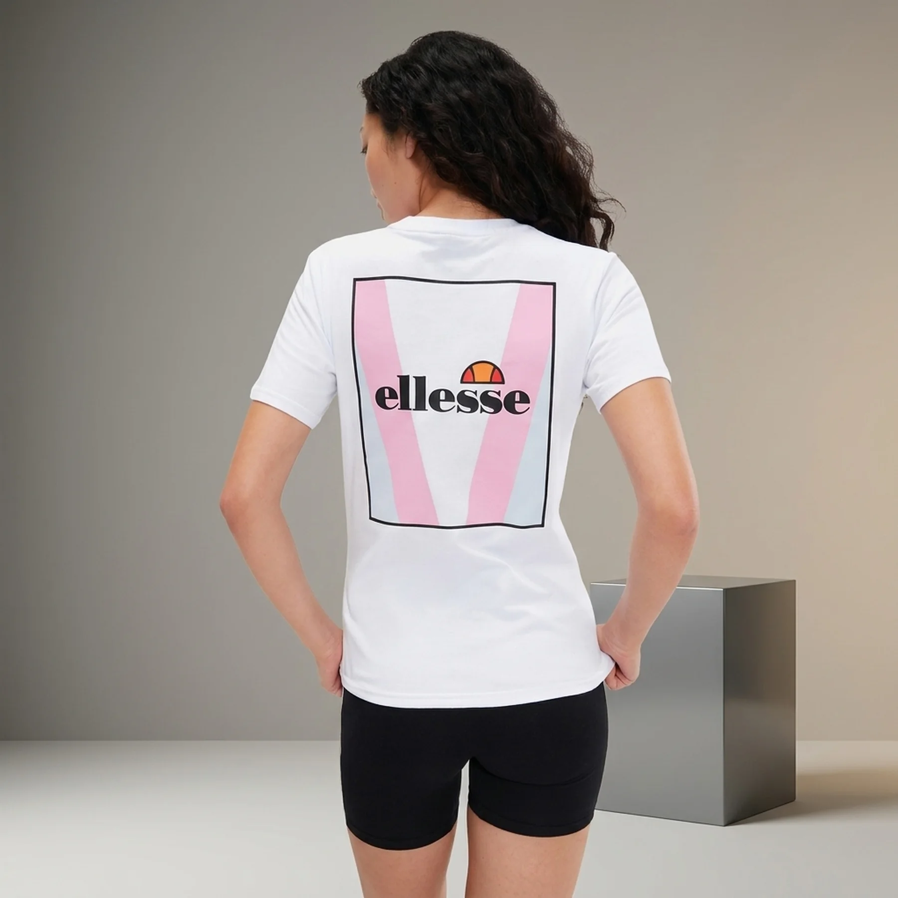 Футболка жіноча Ellesse Juentos T-Shirt (SGV19977-908)