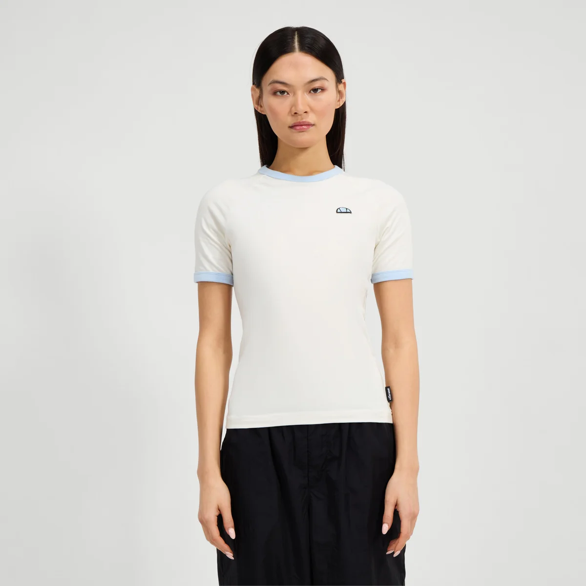 Футболка жіноча Ellesse Teriasca Tee (SGZ21964-904)