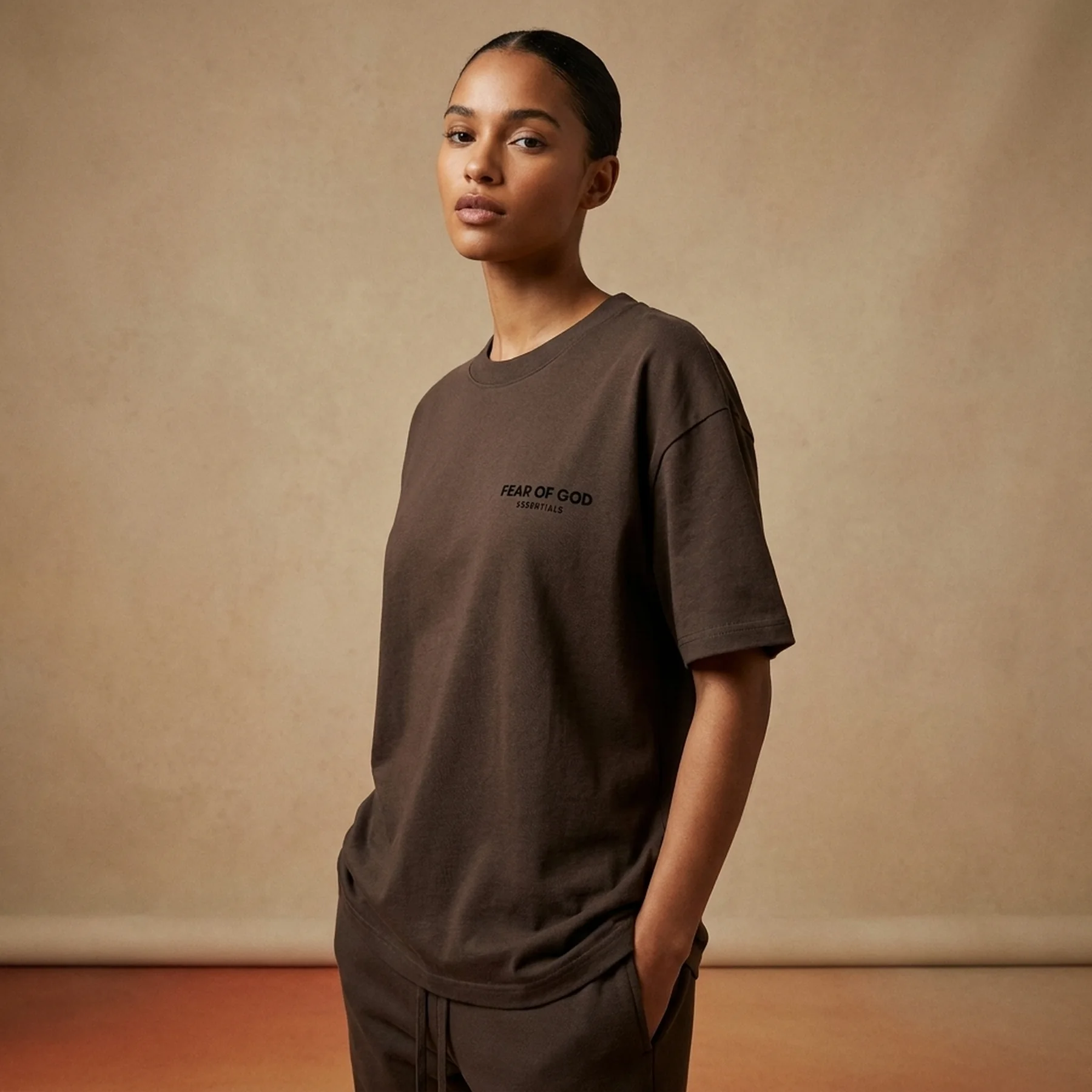 Футболка Жіноча Fear Of God Essentials