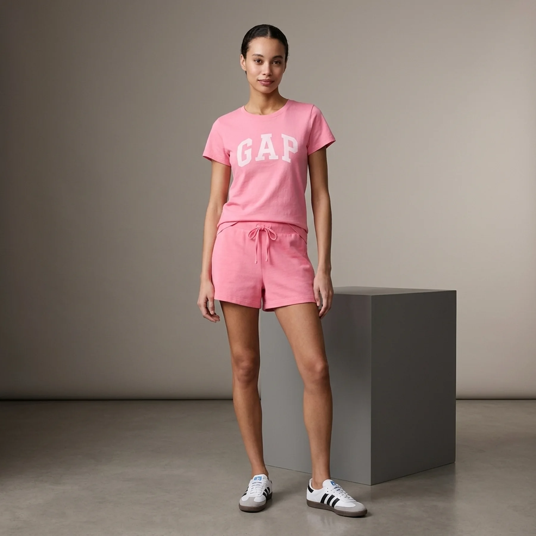 Футболка жіноча Gap Ss Clsc Tee Pink (268820-68)